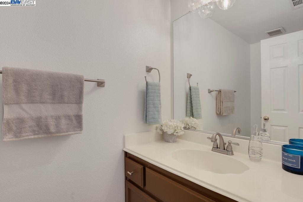 Detail Gallery Image 22 of 43 For 3454 Dayton Cmn, Fremont,  CA 94538 - 2 Beds | 2/1 Baths