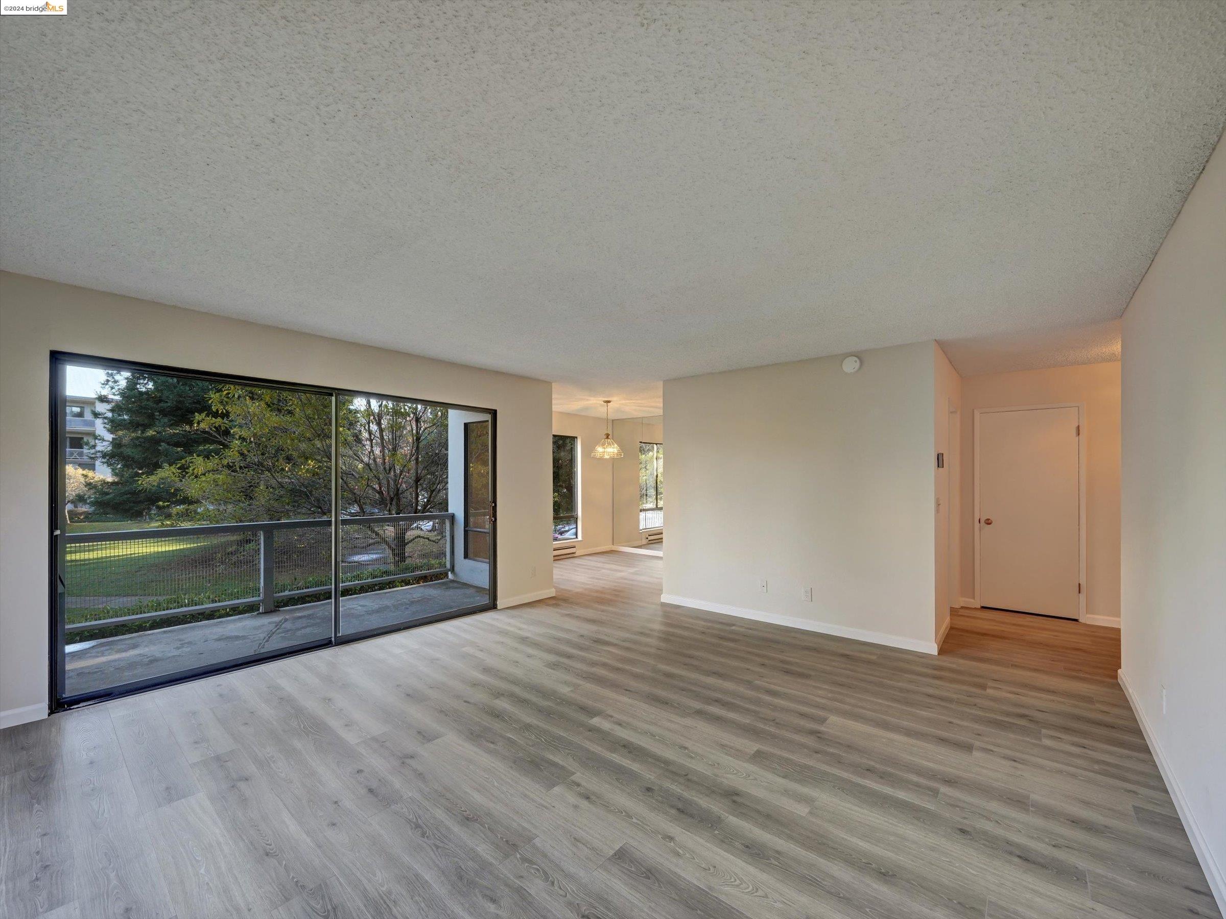 Photo #6: 41078827 Listing 