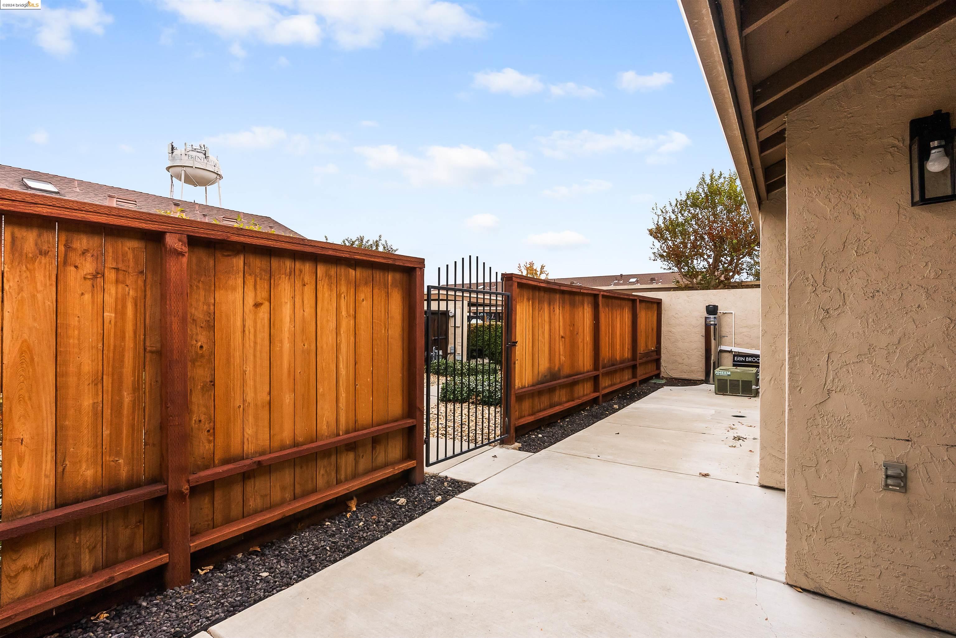 Detail Gallery Image 7 of 40 For 863 Villa Ter, Brentwood,  CA 94513 - 2 Beds | 1/1 Baths