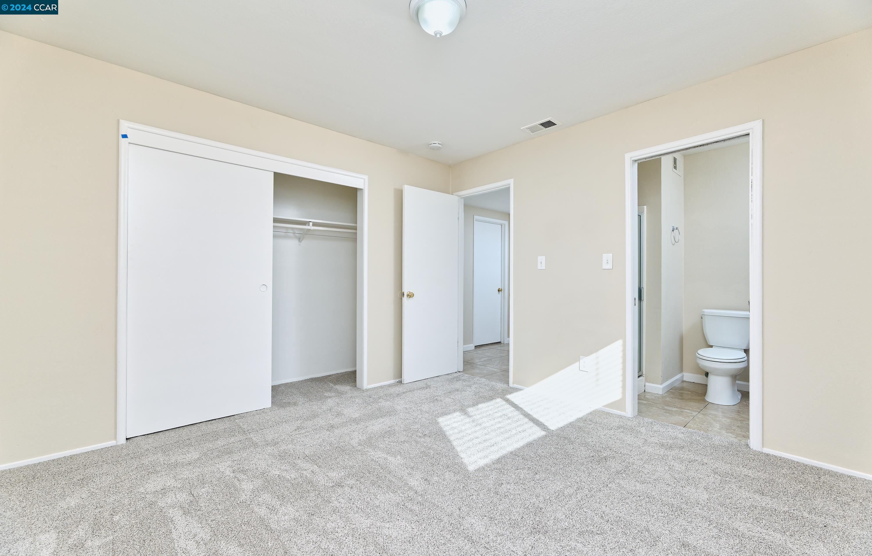 Detail Gallery Image 18 of 21 For 7568 18th St, Sacramento,  CA 95822 - 3 Beds | 2 Baths