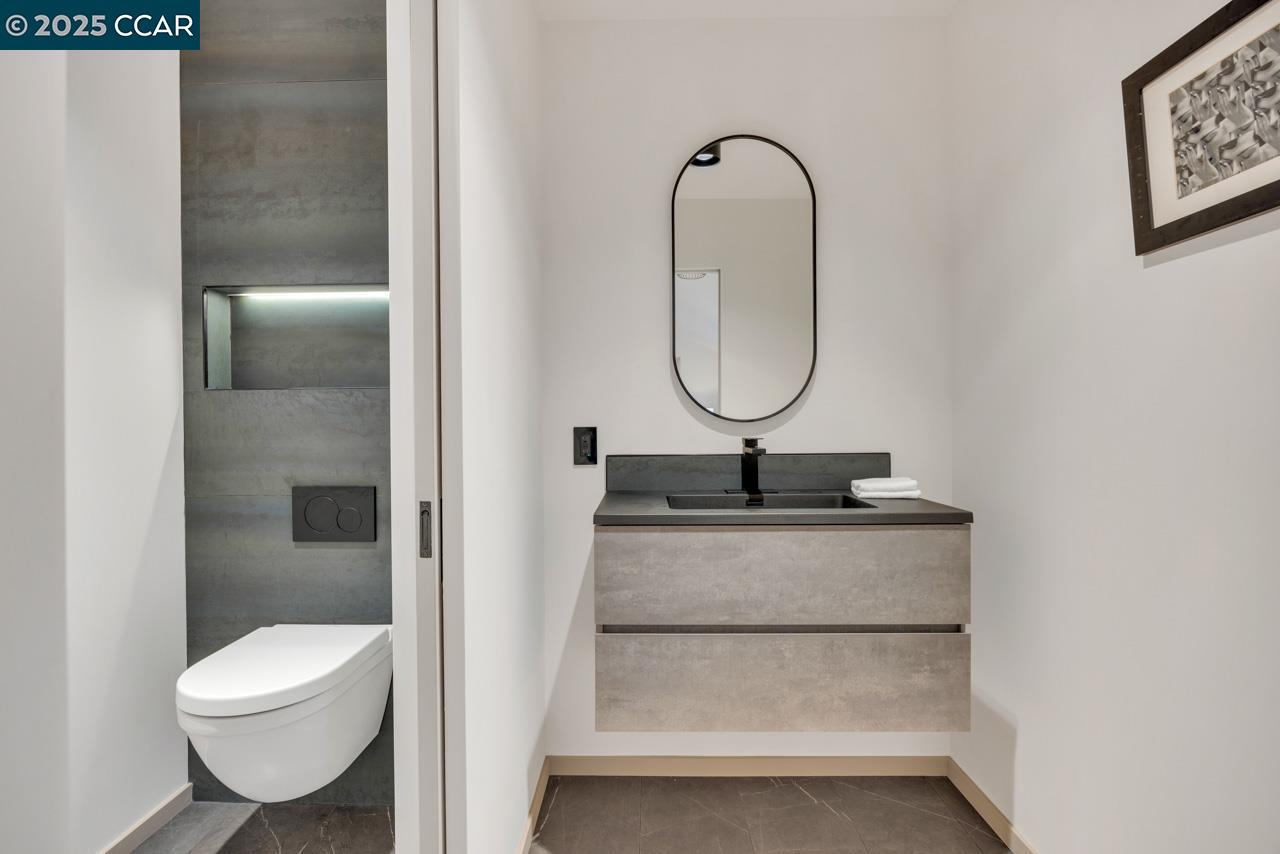 Detail Gallery Image 17 of 36 For 560 Old Orchard Dr, Danville,  CA 94526 - 4 Beds | 2/1 Baths
