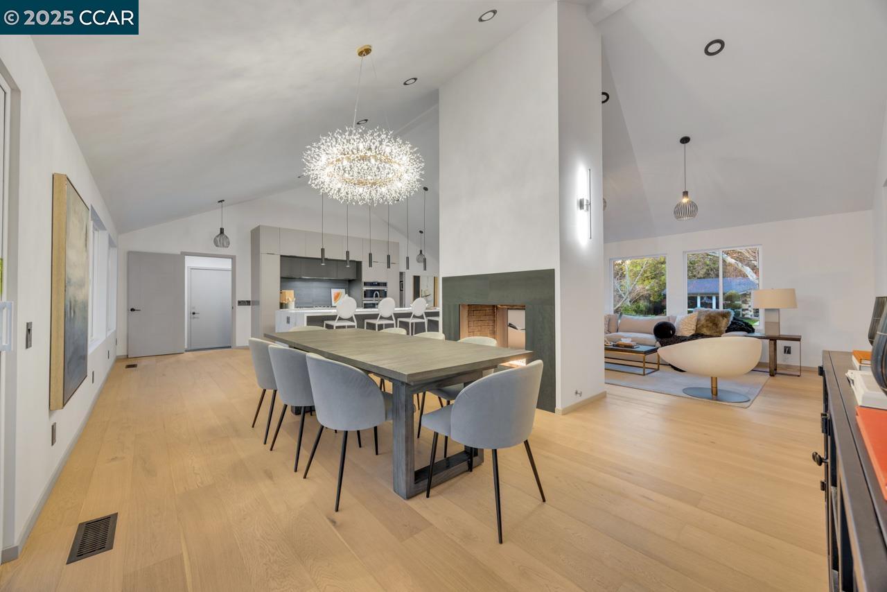 Detail Gallery Image 4 of 36 For 560 Old Orchard Dr, Danville,  CA 94526 - 4 Beds | 2/1 Baths