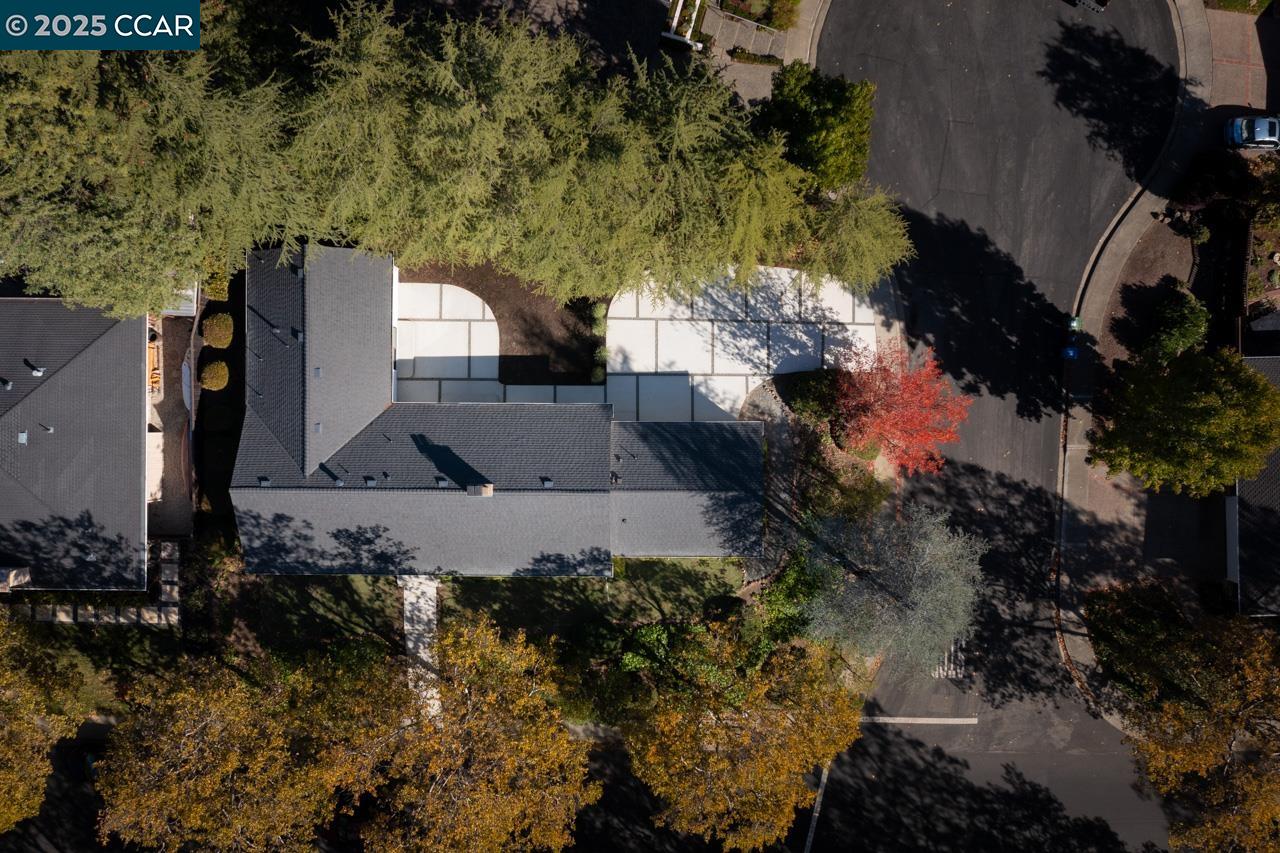 Detail Gallery Image 35 of 36 For 560 Old Orchard Dr, Danville,  CA 94526 - 4 Beds | 2/1 Baths