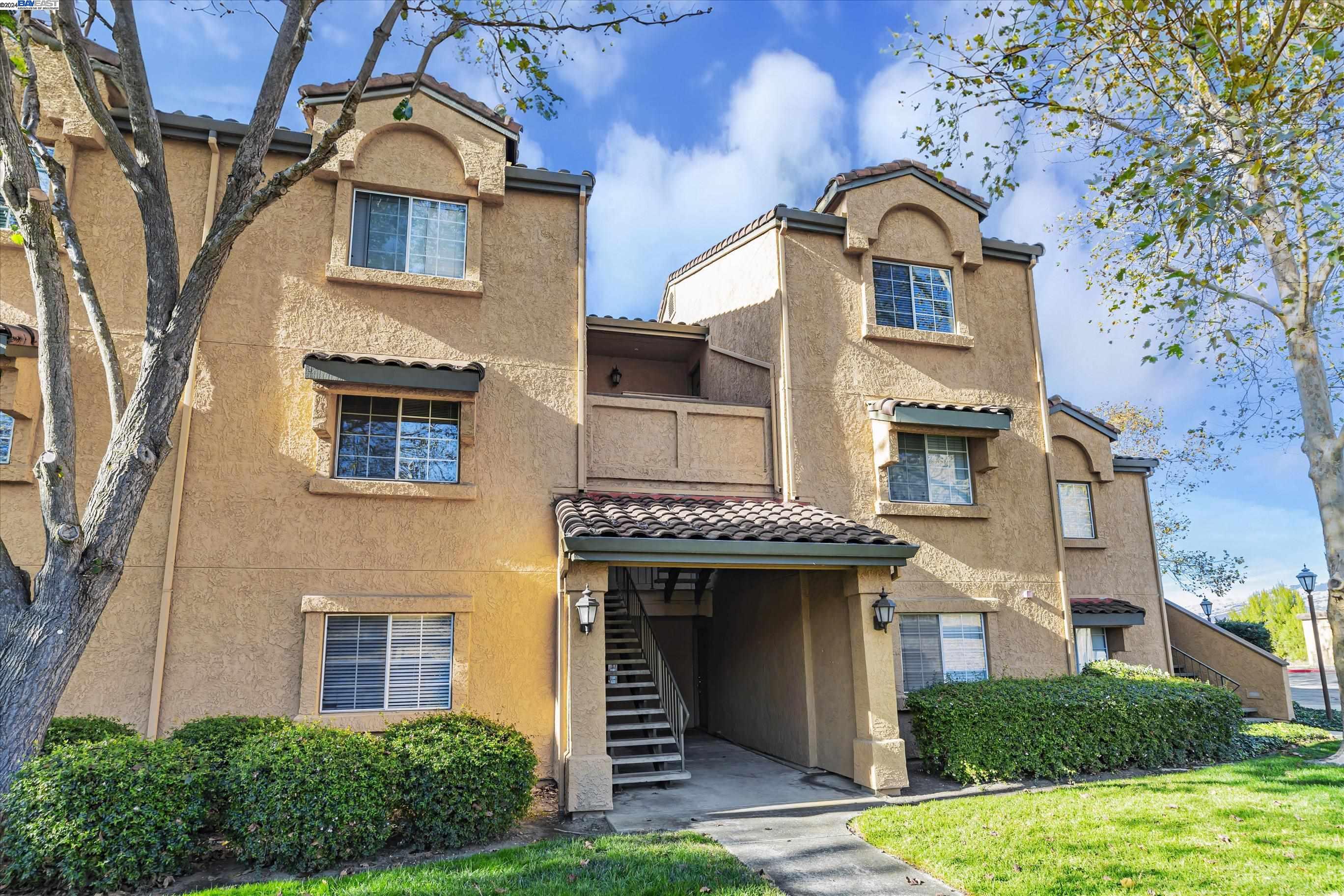 Photo #3: 41078892 Listing 