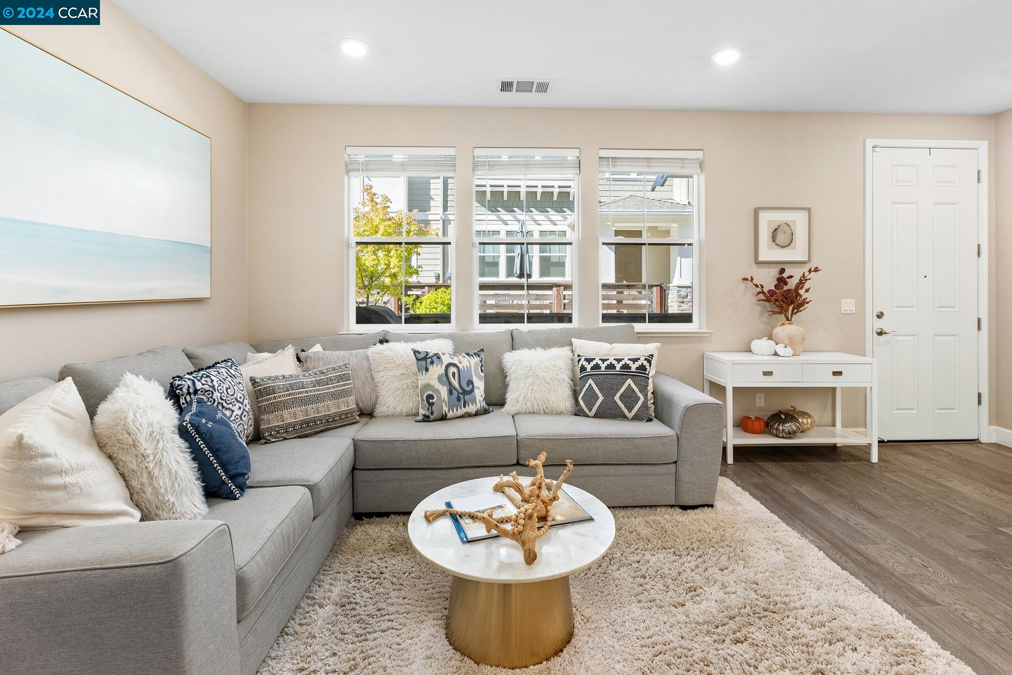 Photo #3: 41078918 Listing 