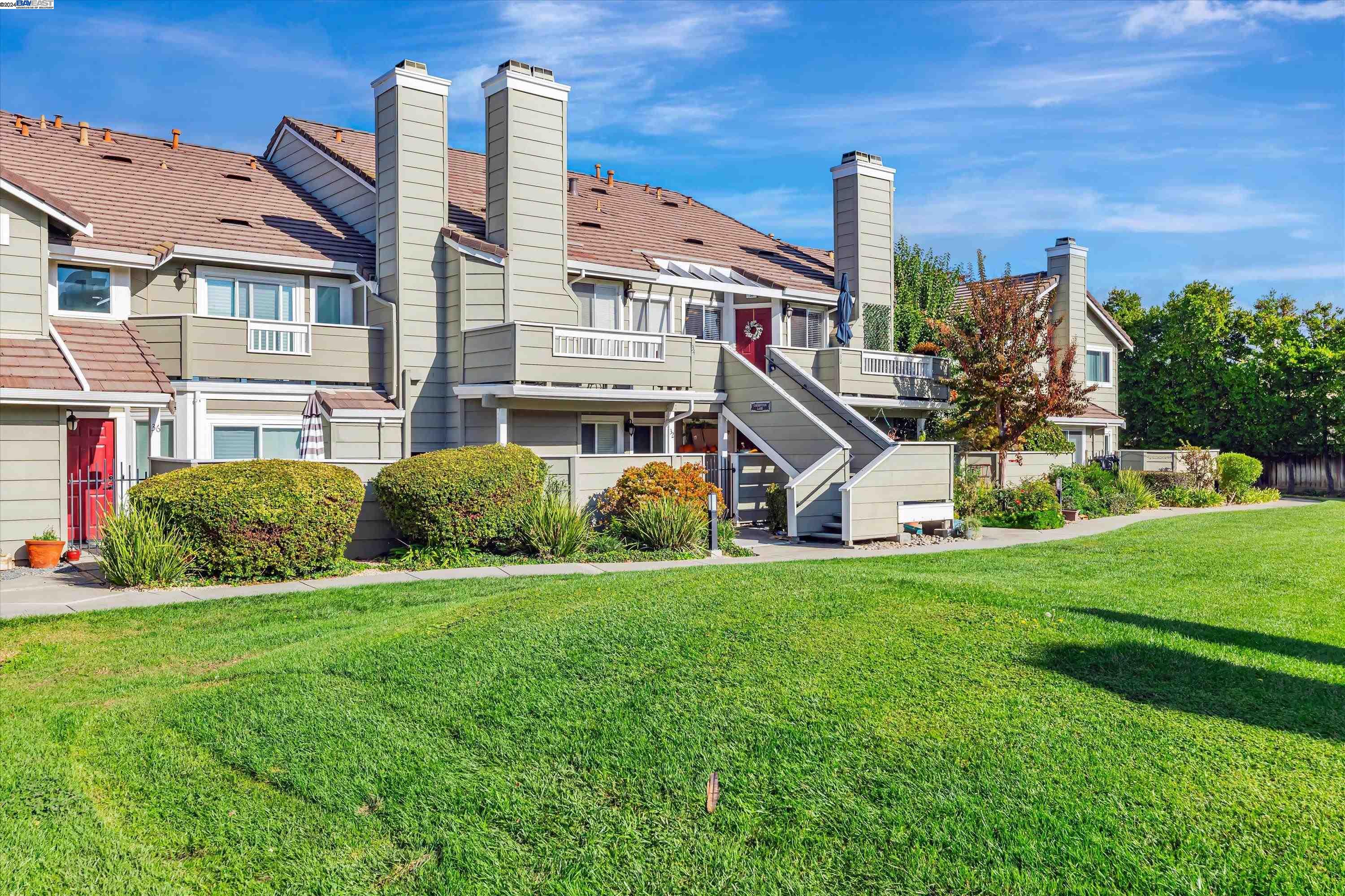 Detail Gallery Image 1 of 1 For 30 Cherryton Ln, San Jose,  CA 95136 - 2 Beds | 2 Baths