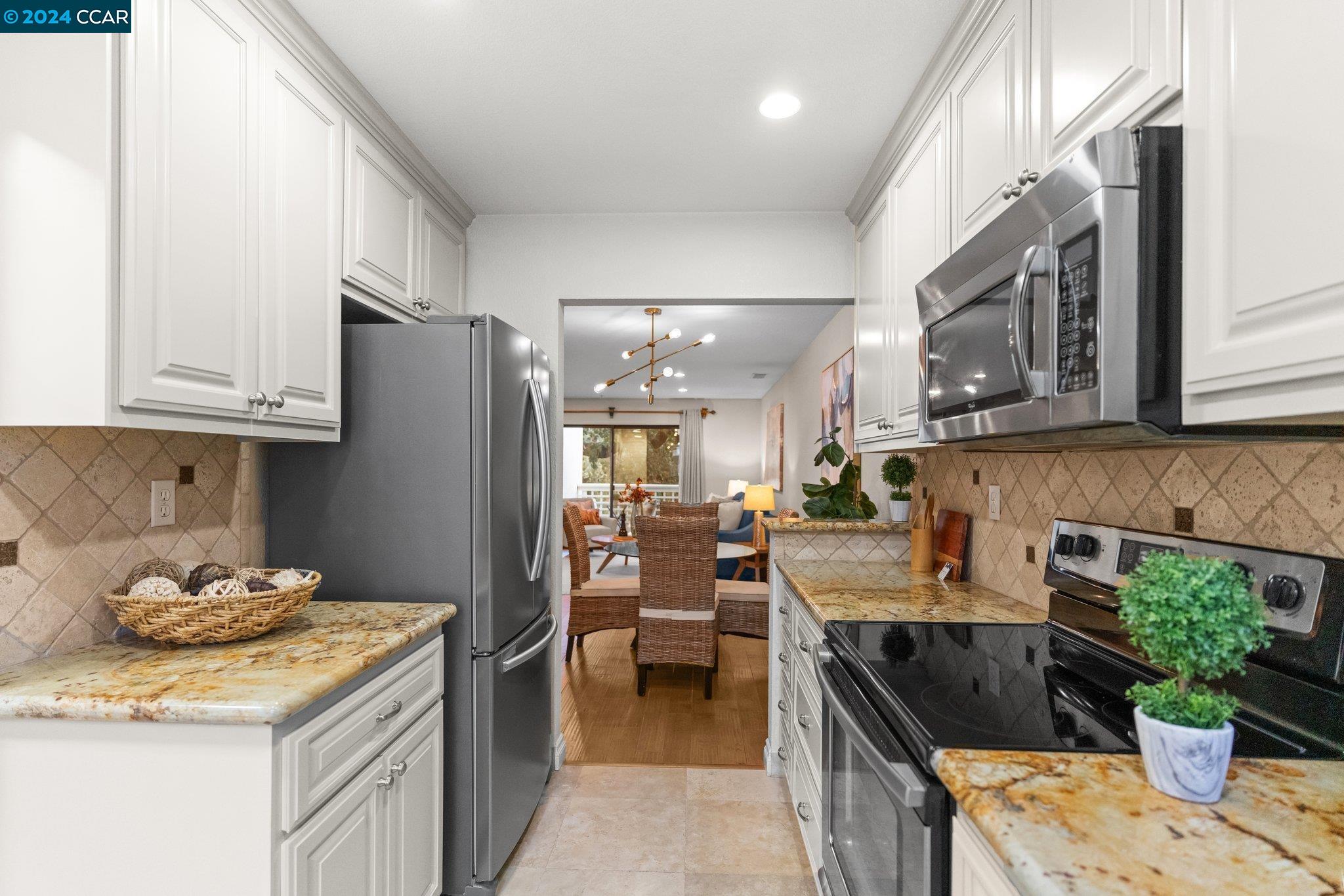 Photo #3: 41078991 Listing 