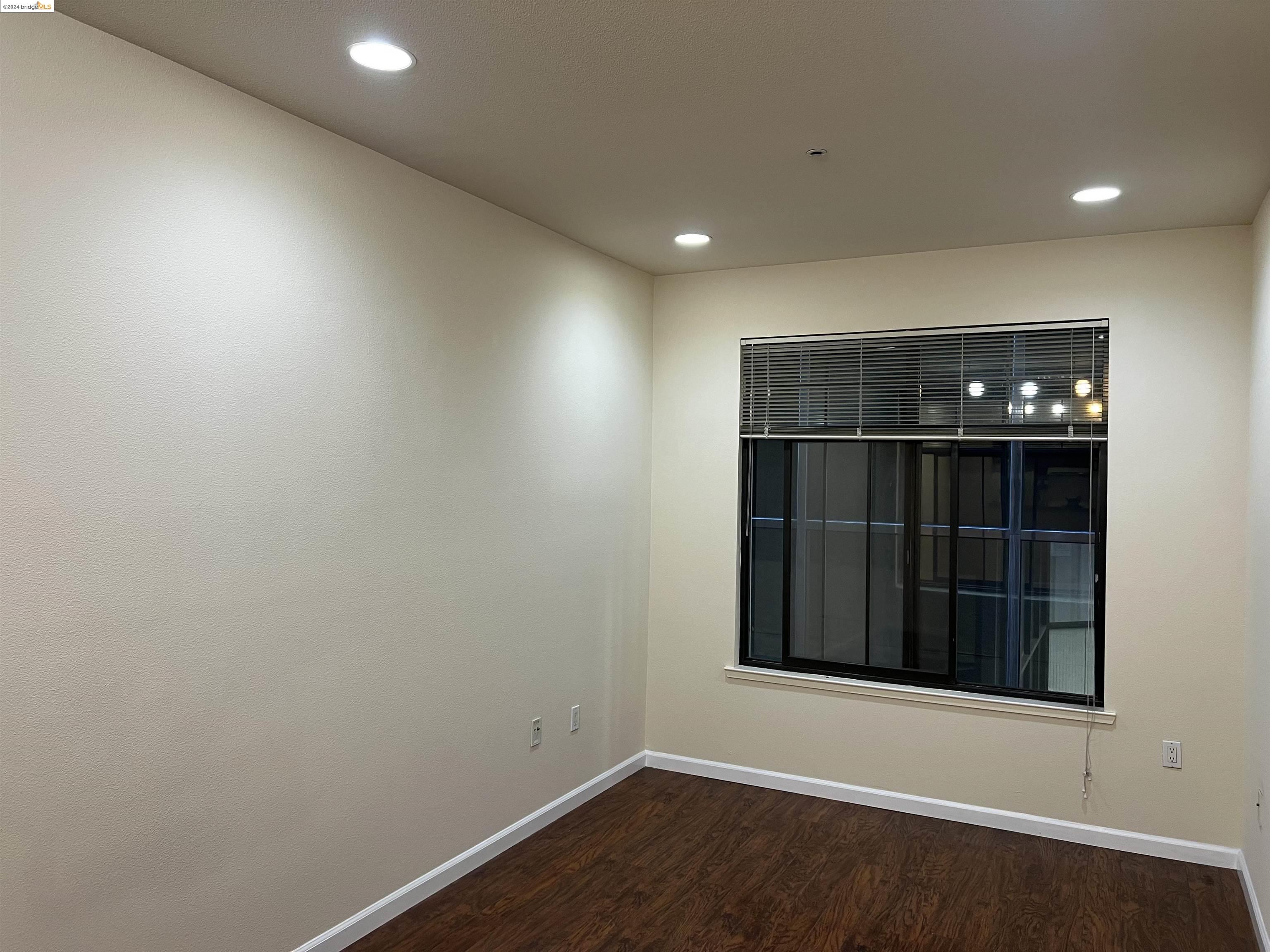 Photo #14: 41079023 Listing: Photo #14