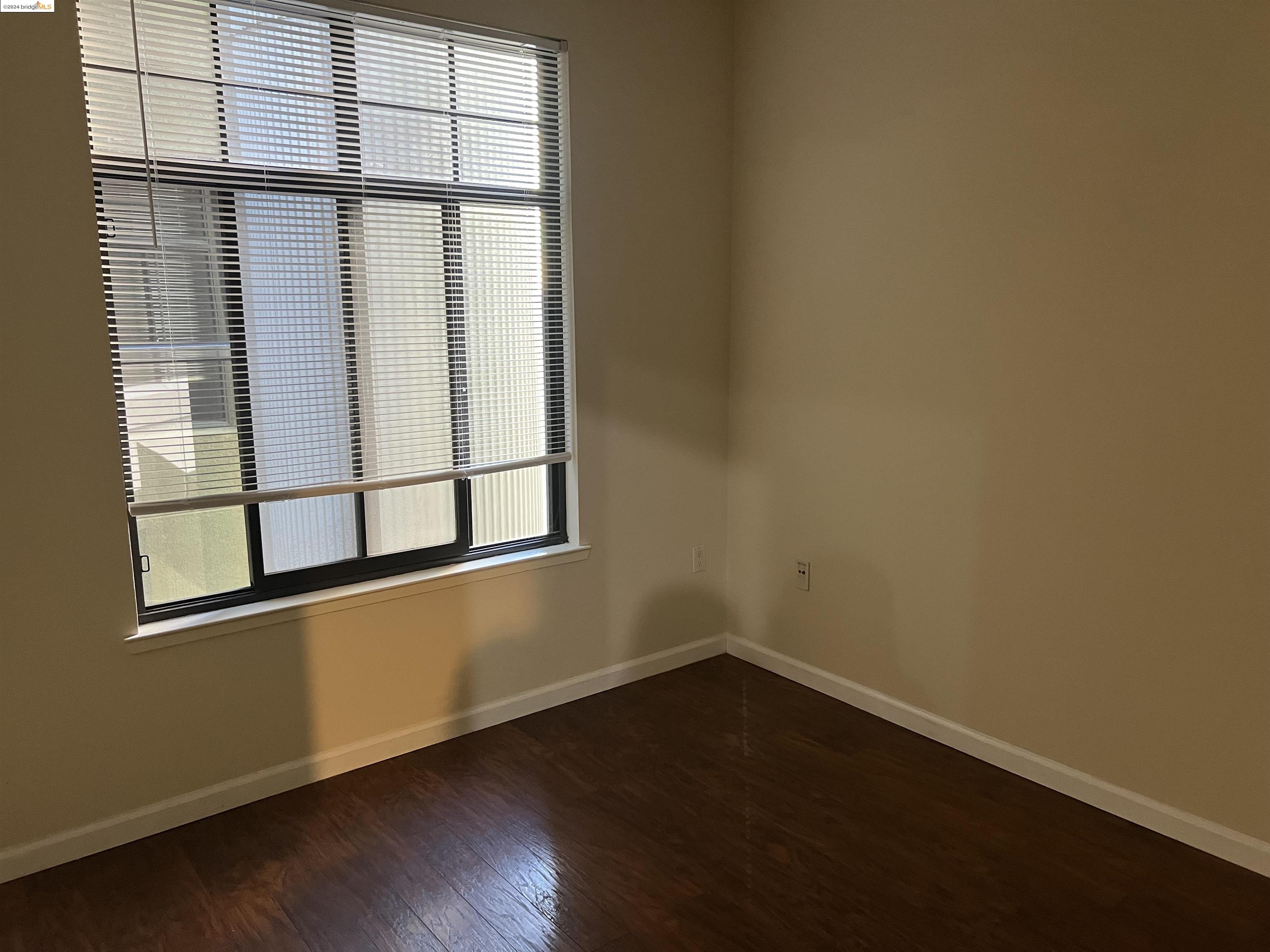Photo #17: 41079023 Listing: Photo #17