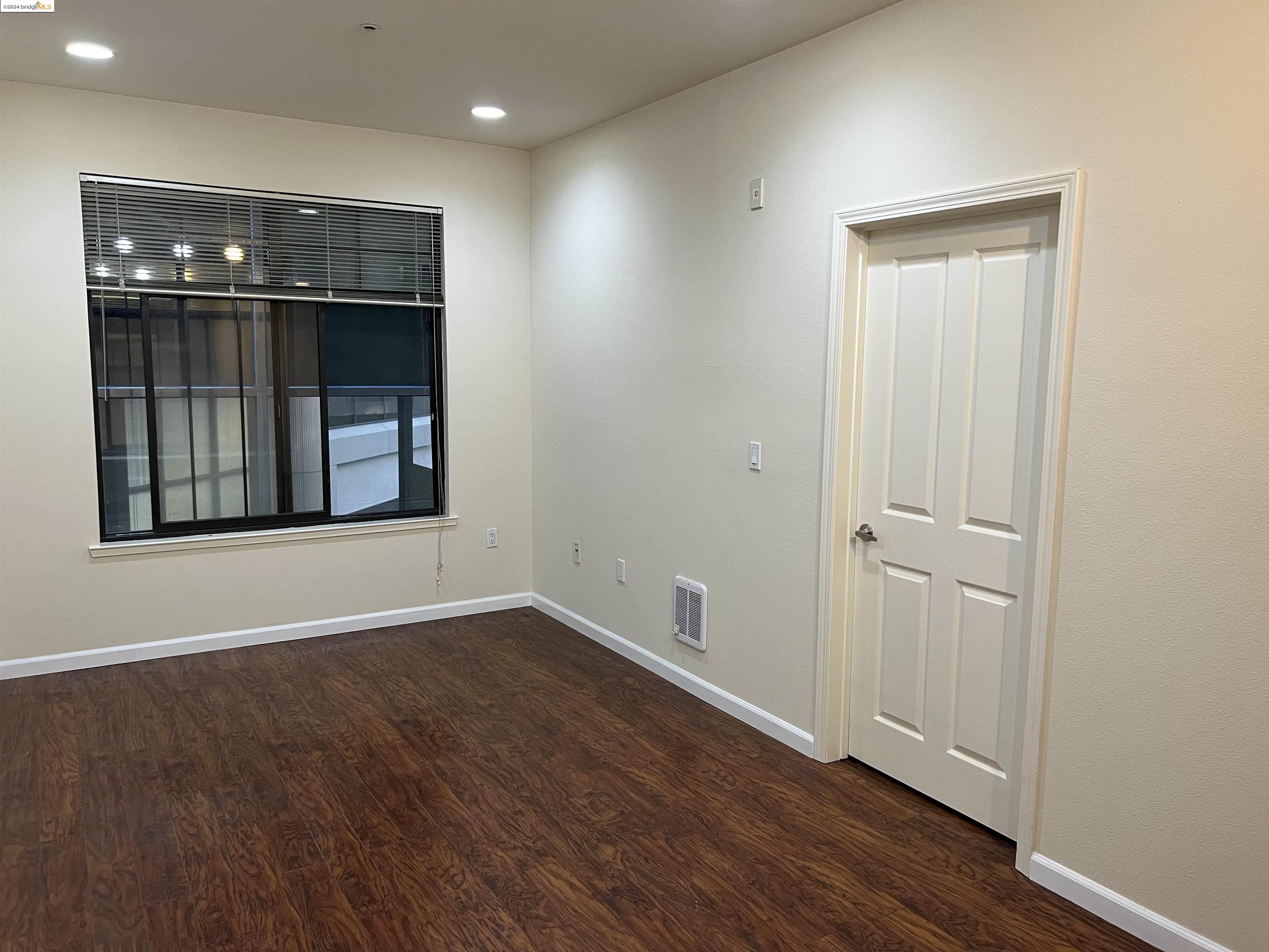 Photo #18: 41079023 Listing: Photo #18