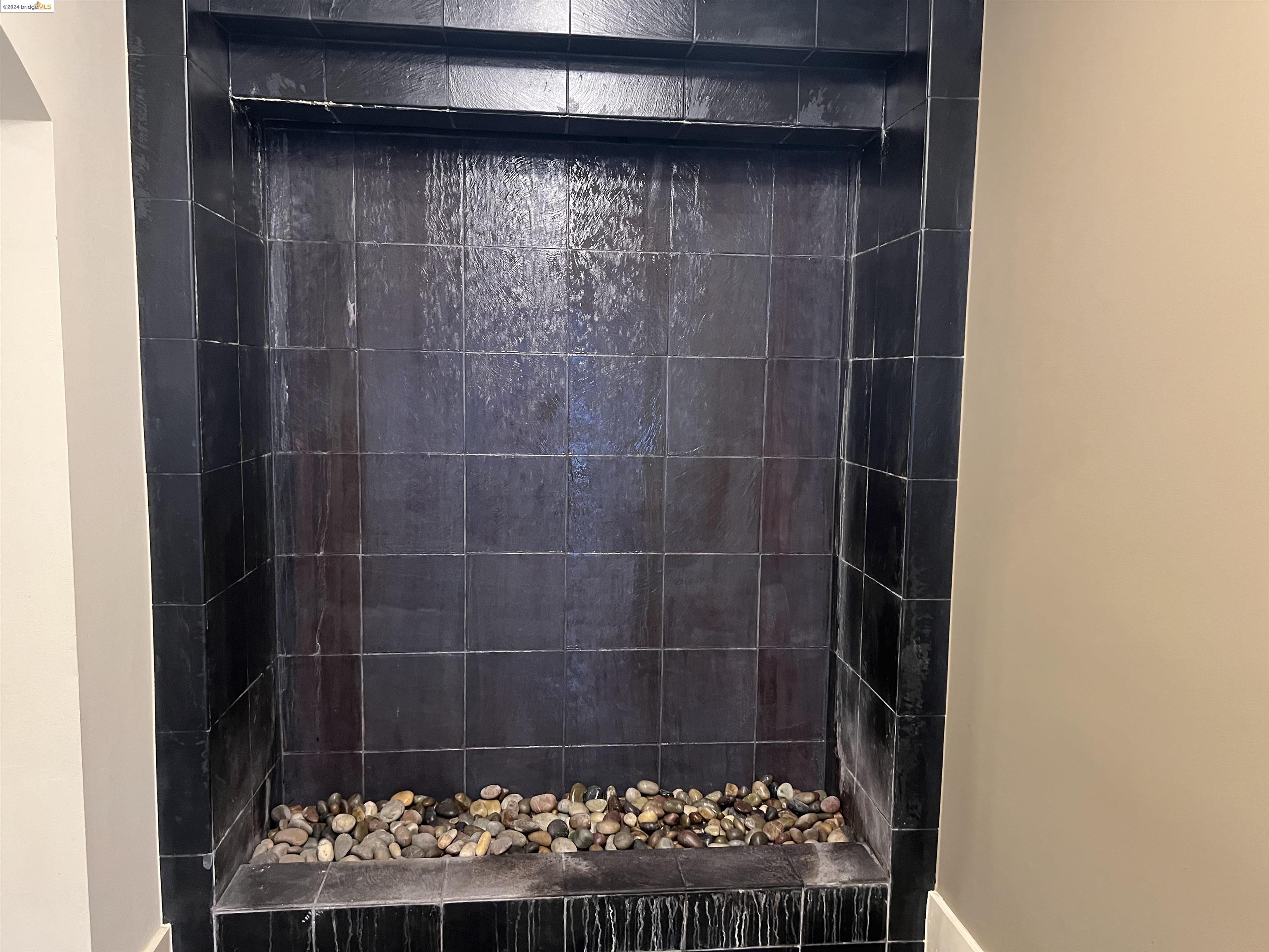Photo #5: 41079023 Listing 