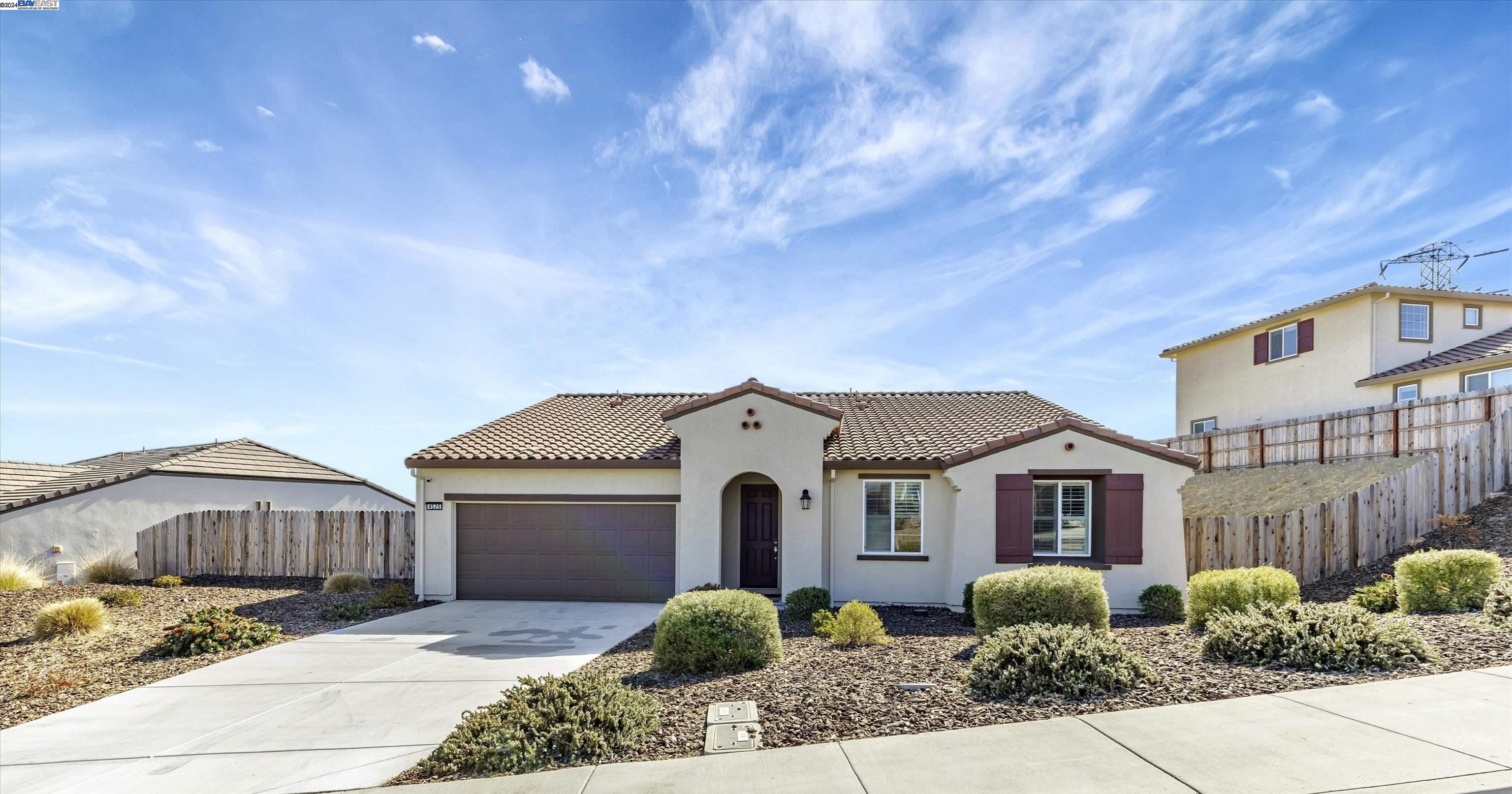 Detail Gallery Image 1 of 1 For 4525 Goode St, Antioch,  CA 94531 - 4 Beds | 2/1 Baths