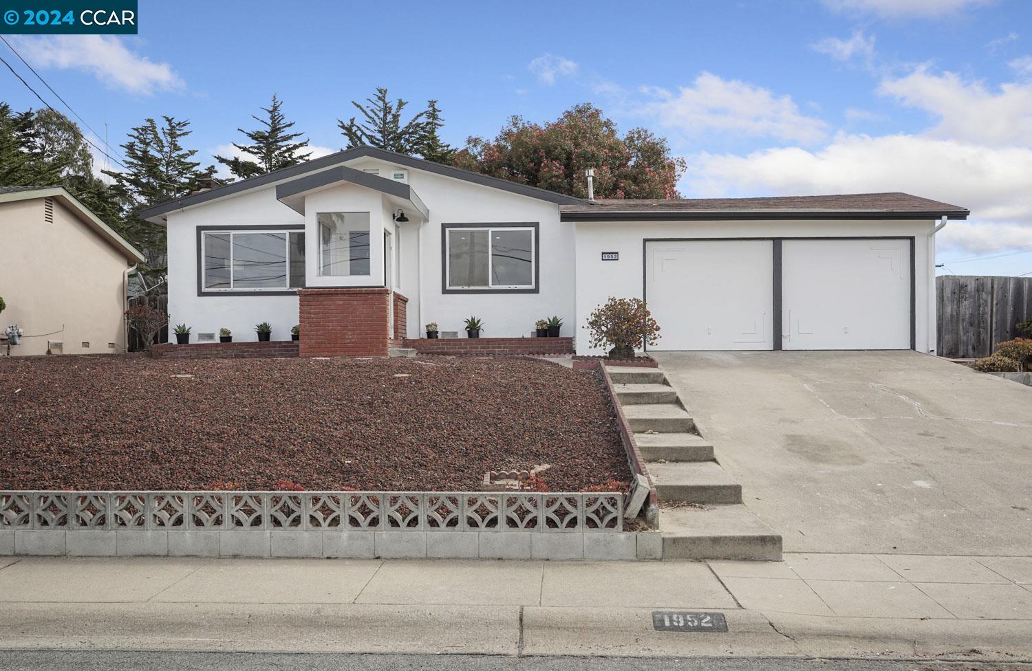 Detail Gallery Image 1 of 1 For 1952 Napa St, Seaside,  CA 93955 - 3 Beds | 2 Baths