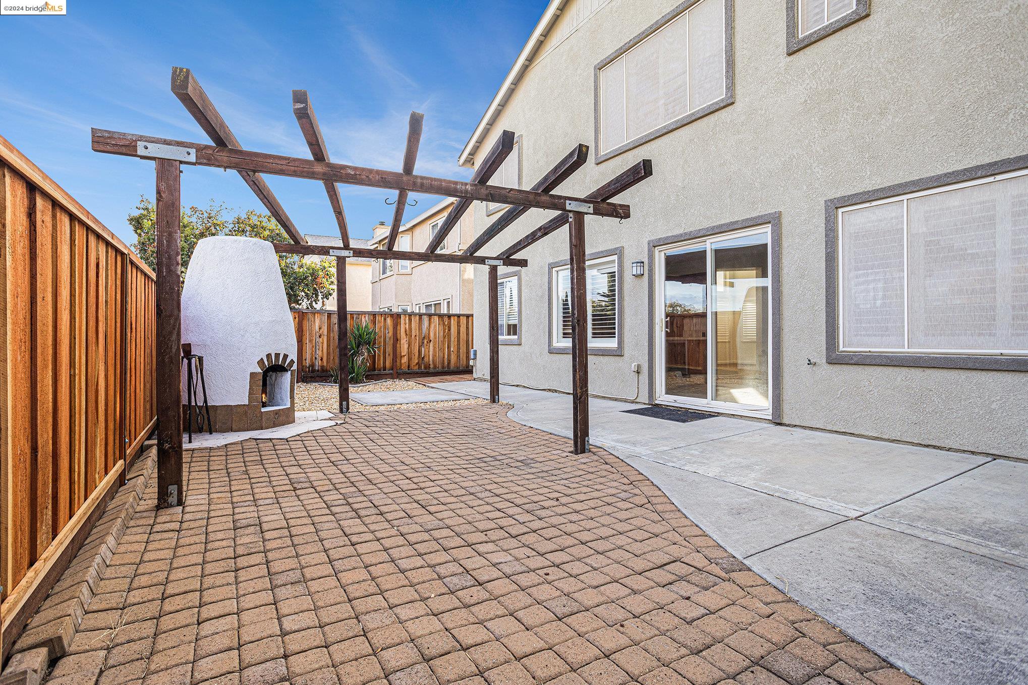 Detail Gallery Image 27 of 34 For 1100 Traditions St, Tracy,  CA 95376 - 4 Beds | 2/1 Baths