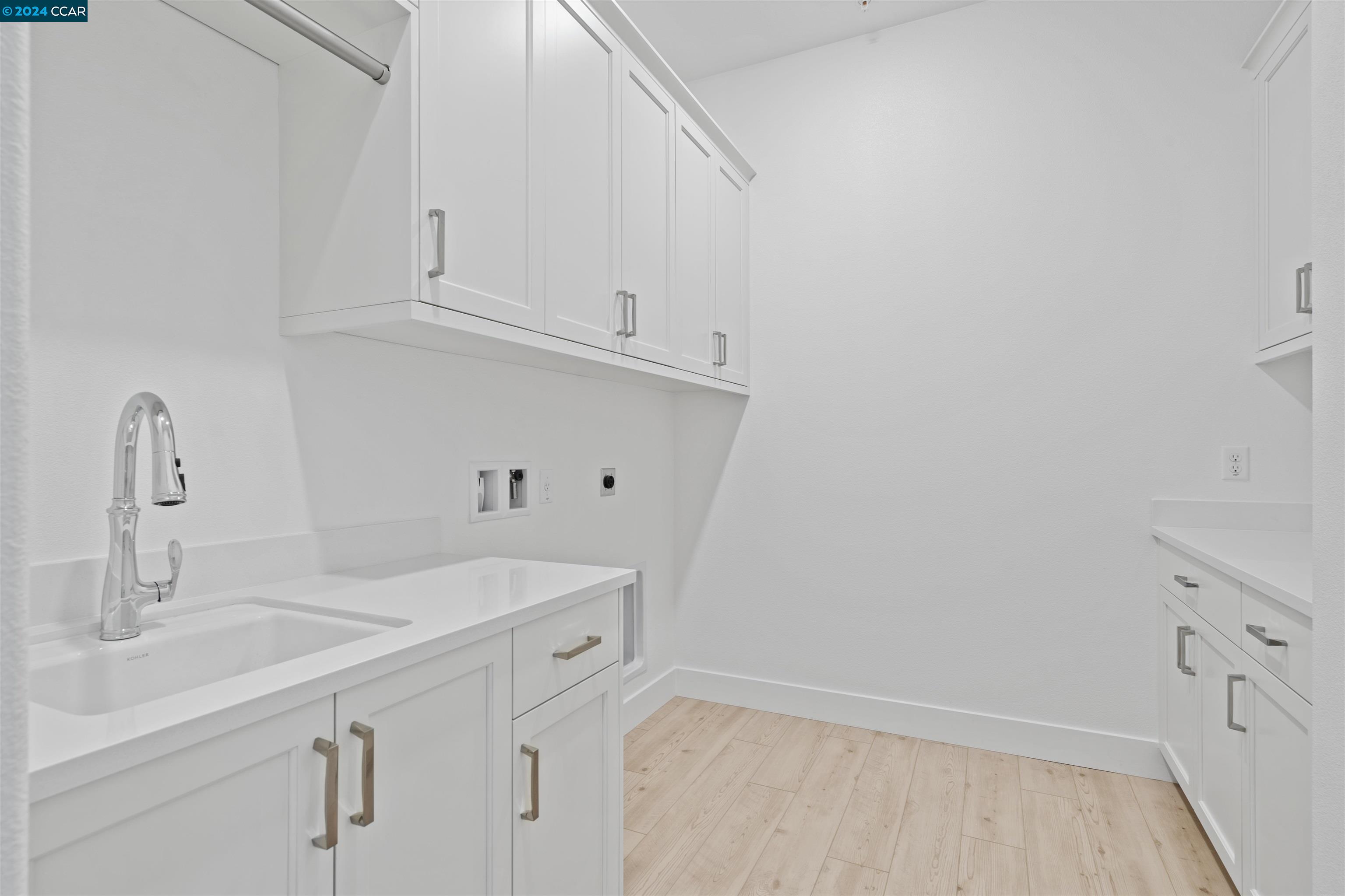 Detail Gallery Image 15 of 36 For 1691 White Rock Drive, Tracy,  CA 95377 - 3 Beds | 2/1 Baths