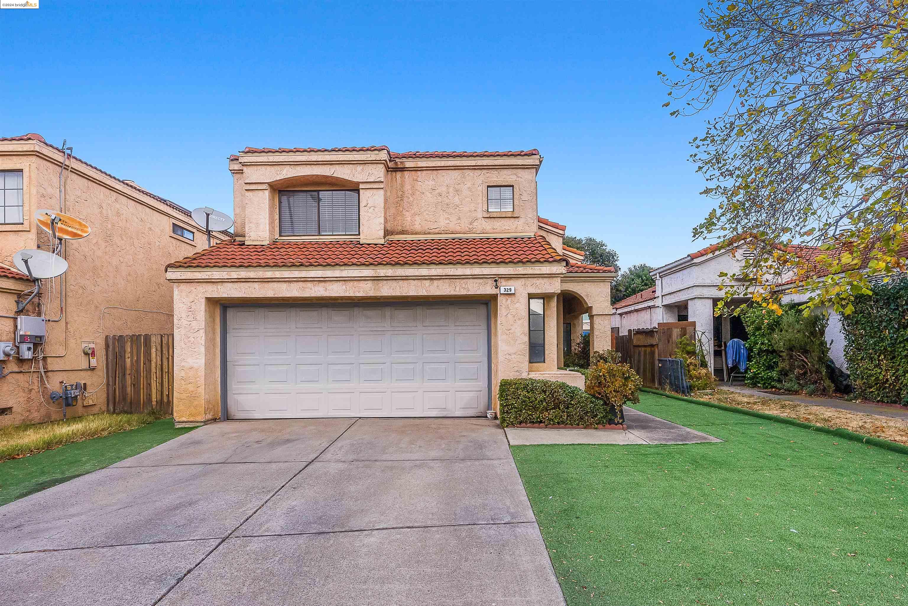 Detail Gallery Image 2 of 48 For 329 Jorgensen Dr, Pittsburg,  CA 94565 - 4 Beds | 2/1 Baths