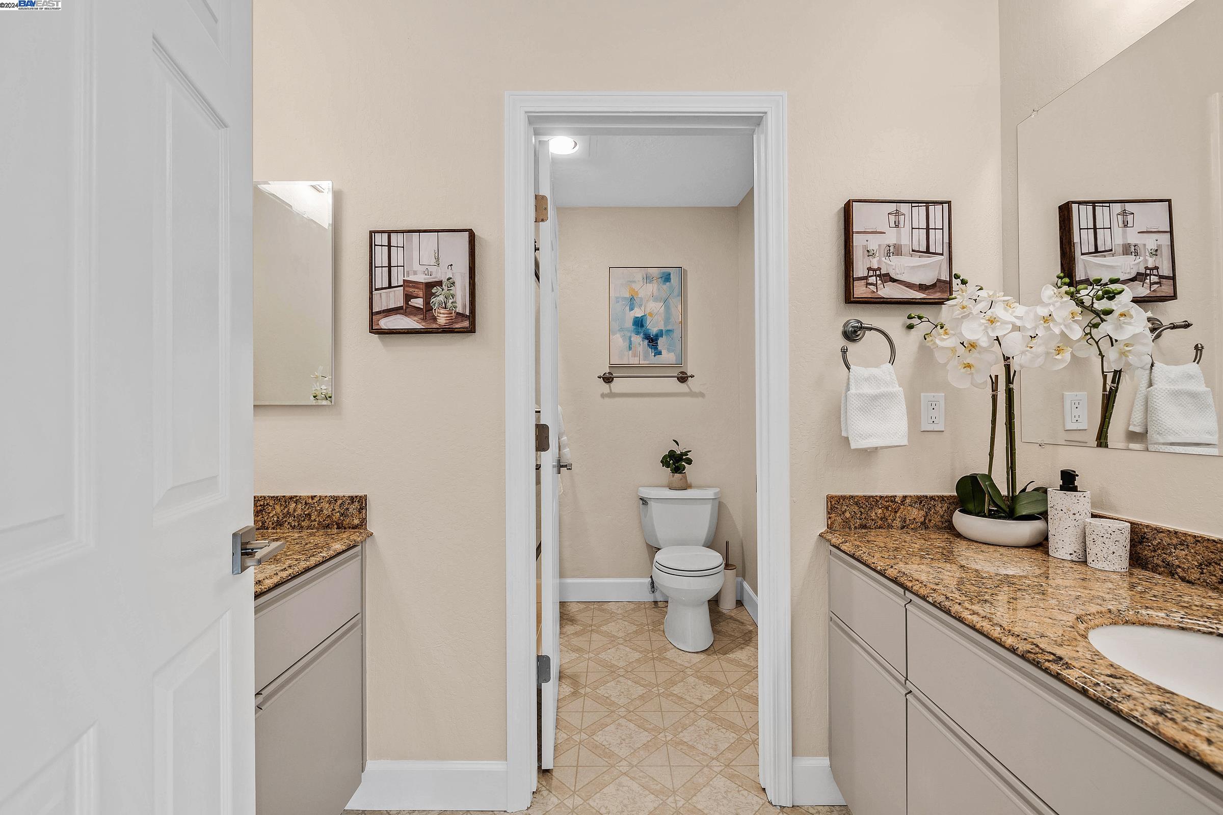 Detail Gallery Image 23 of 26 For 21965 Nugget Canyon Dr, Castro Valley,  CA 94552 - 3 Beds | 2/1 Baths