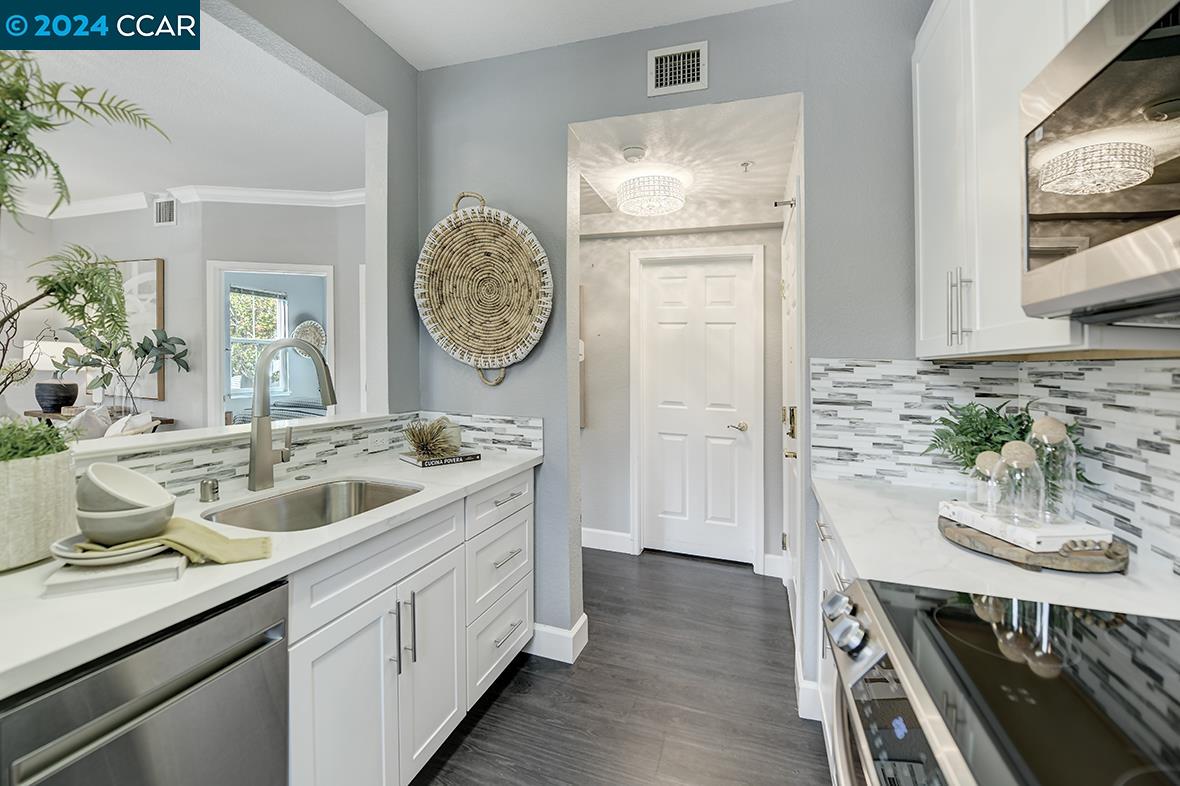 Photo #4: 41079142 Listing 