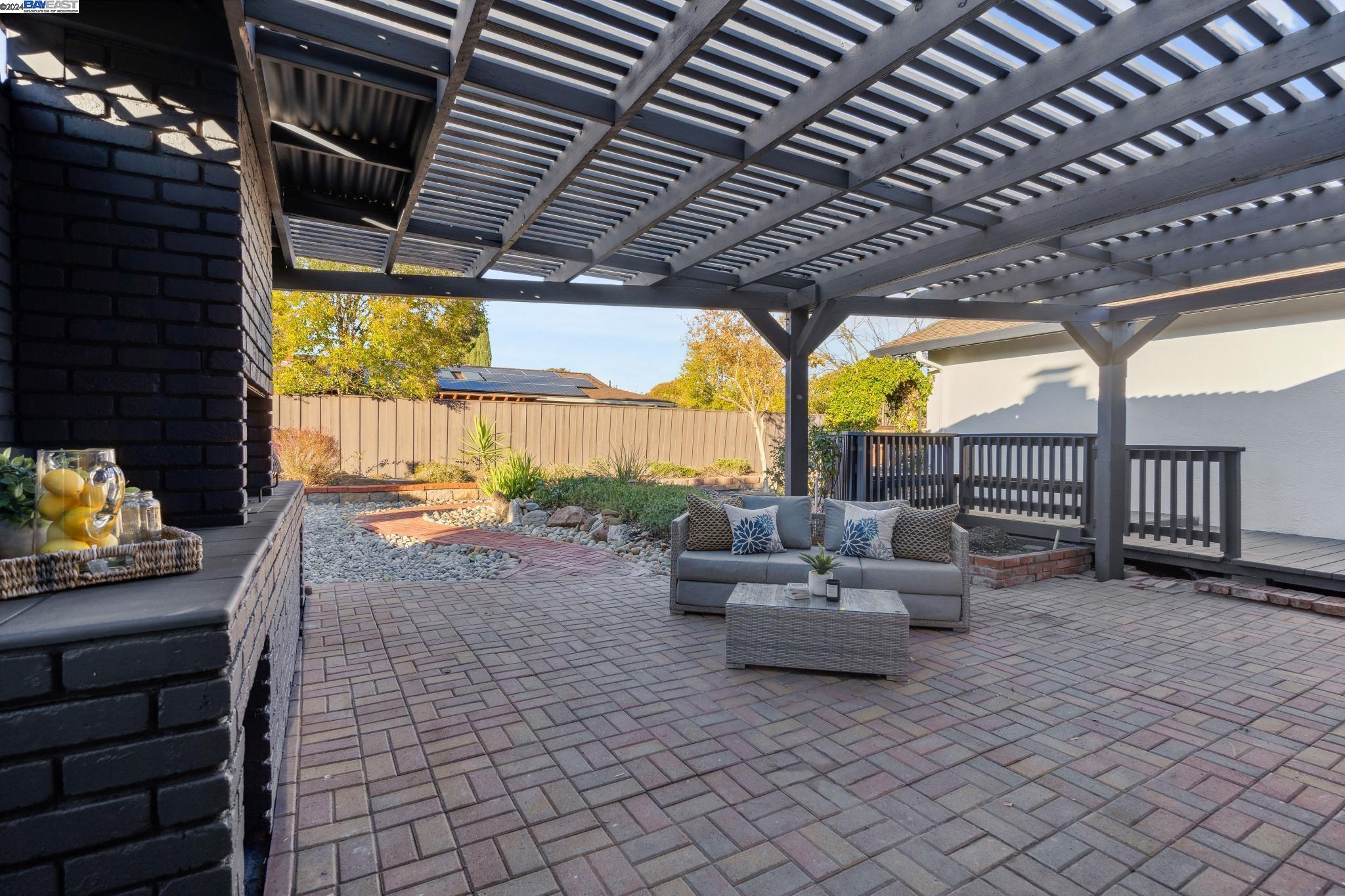 214 Paula Ct, Martinez, California 94553, 4 Bedrooms Bedrooms, 10 Rooms Rooms,3 BathroomsBathrooms,Residential,For Sale,214 Paula Ct,41079143