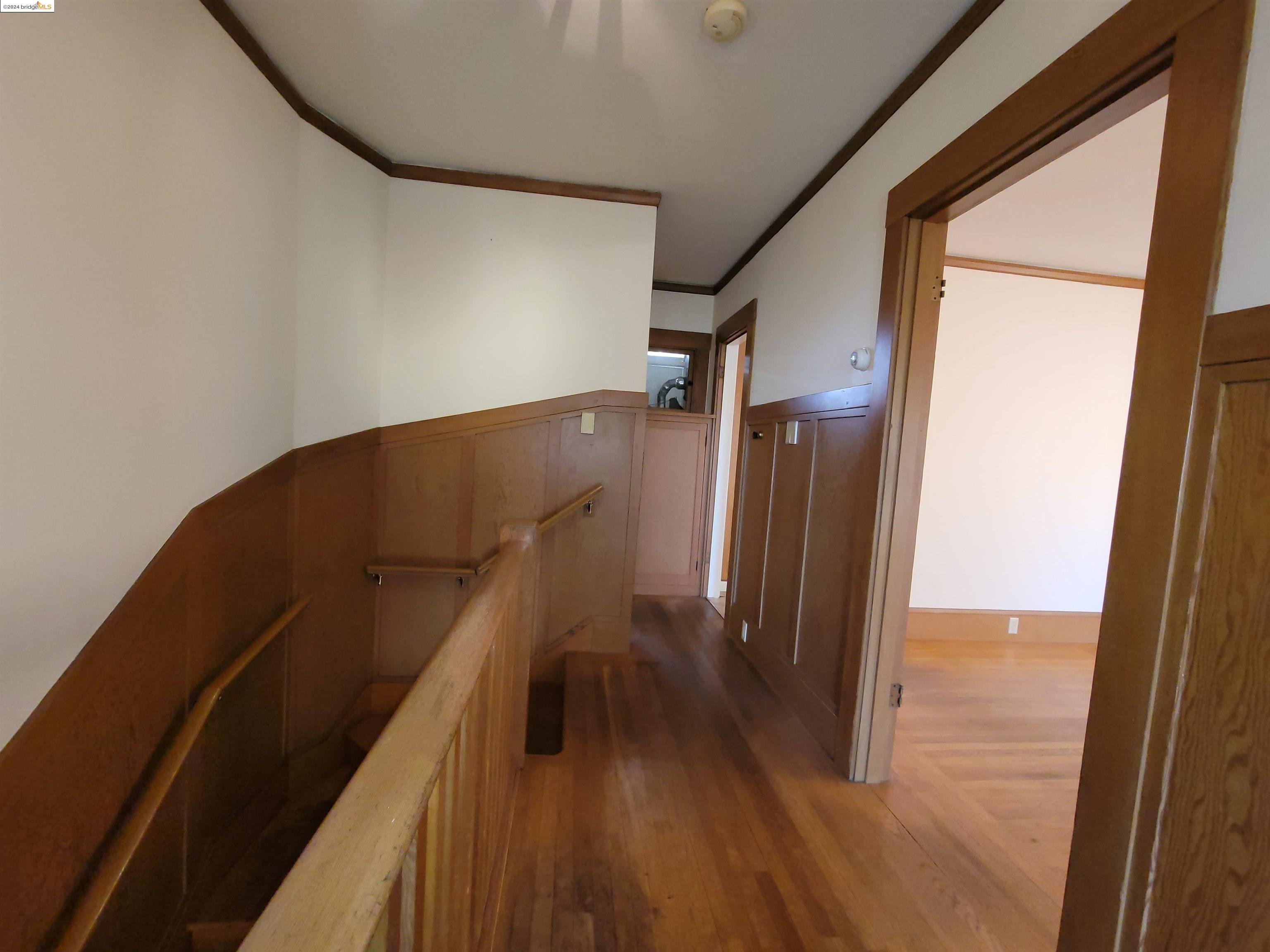 Detail Gallery Image 6 of 27 For 1901 Parker St #3,  Berkeley,  CA 94704 - 2 Beds | 1 Baths