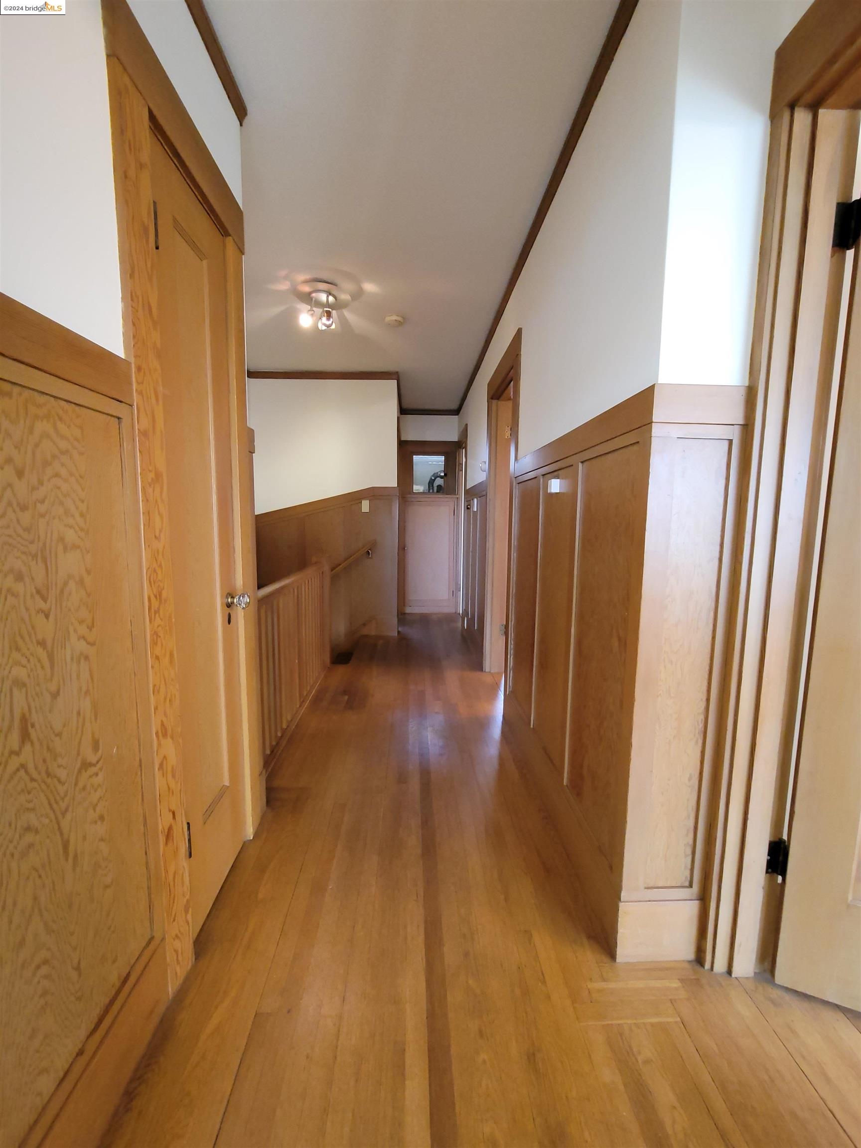 Detail Gallery Image 8 of 27 For 1901 Parker St #3,  Berkeley,  CA 94704 - 2 Beds | 1 Baths