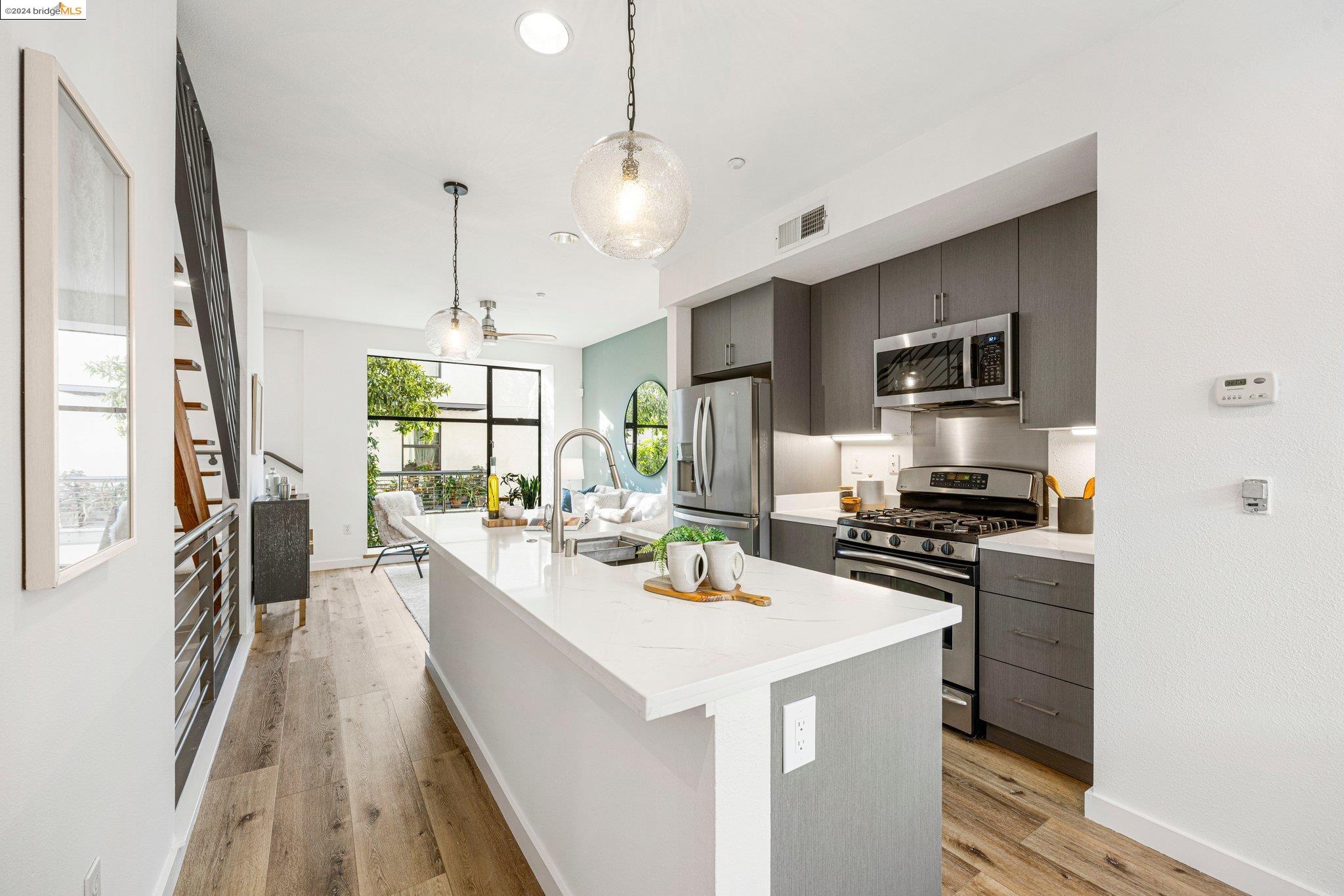 Photo #5: 41079167 Listing 