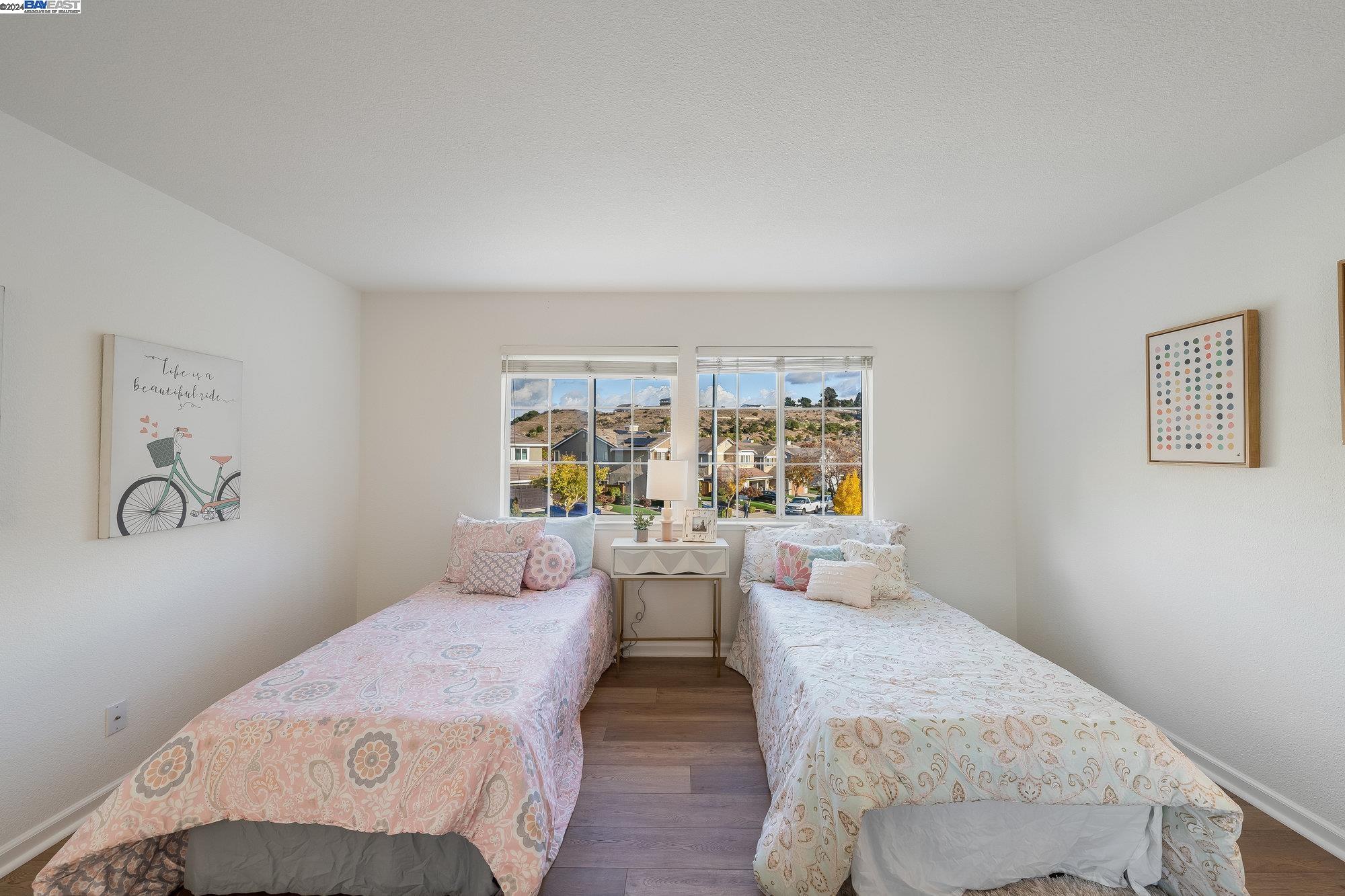 Detail Gallery Image 52 of 60 For 25729 Durrwood Ct, Castro Valley,  CA 94552 - 5 Beds | 2/1 Baths