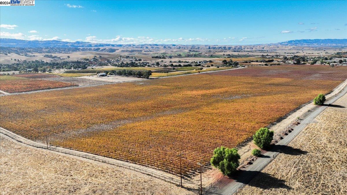 9846 Reuss Rd, Livermore, California 94550, ,Land,For Sale,9846 Reuss Rd,41079189