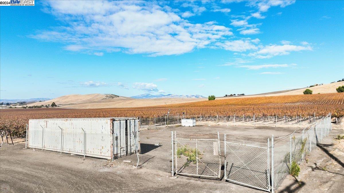 9846 Reuss Rd, Livermore, California 94550, ,Land,For Sale,9846 Reuss Rd,41079189