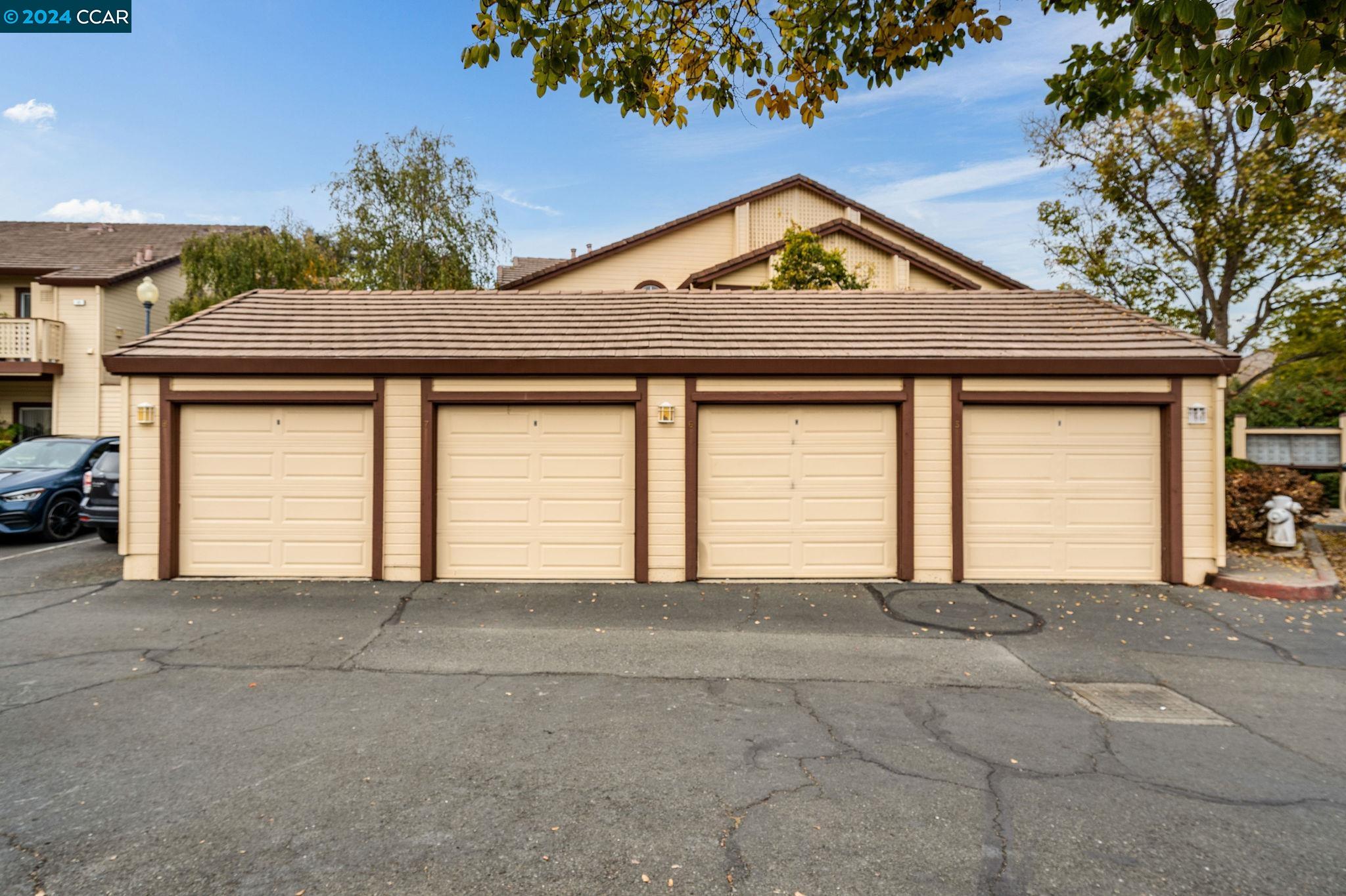 Detail Gallery Image 29 of 36 For 216 Dorada Ct, Hercules,  CA 94547 - 2 Beds | 2 Baths