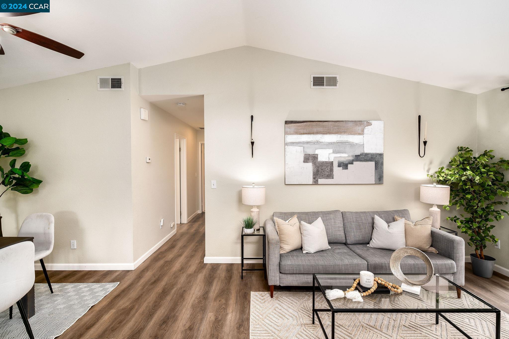 Photo #6: 41079210 Listing 