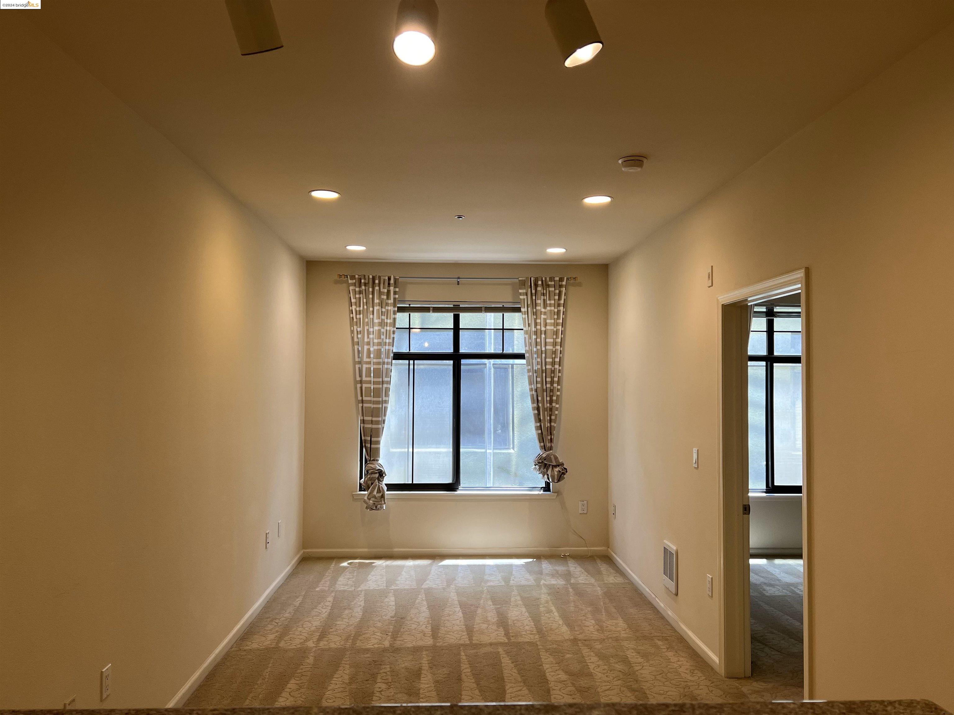 Photo #3: 41079240 Listing 
