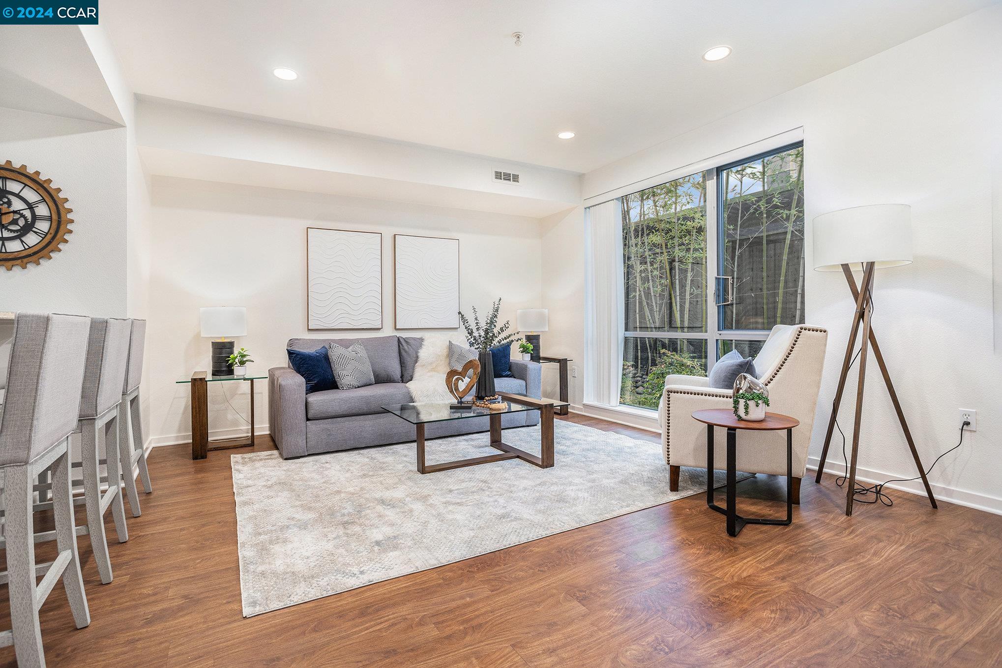 Photo #5: 41079244 Listing 