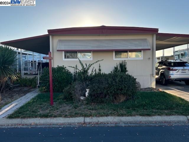 Detail Gallery Image 1 of 1 For 214 Santa Susana, San Leandro,  CA 94579 - 2 Beds | 1 Baths