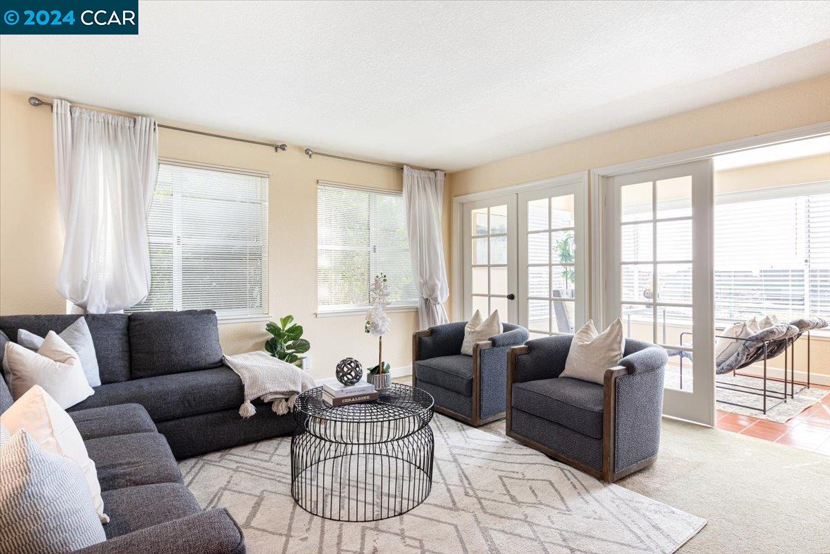 Detail Gallery Image 3 of 50 For 1300 Quarry Ct #109,  Richmond,  CA 94801 - 2 Beds | 2 Baths