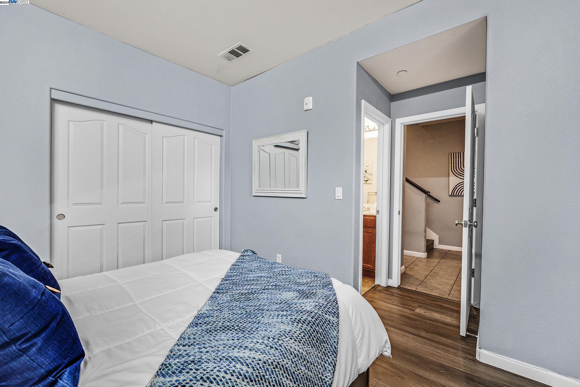 Photo #5: 41079330 Listing 