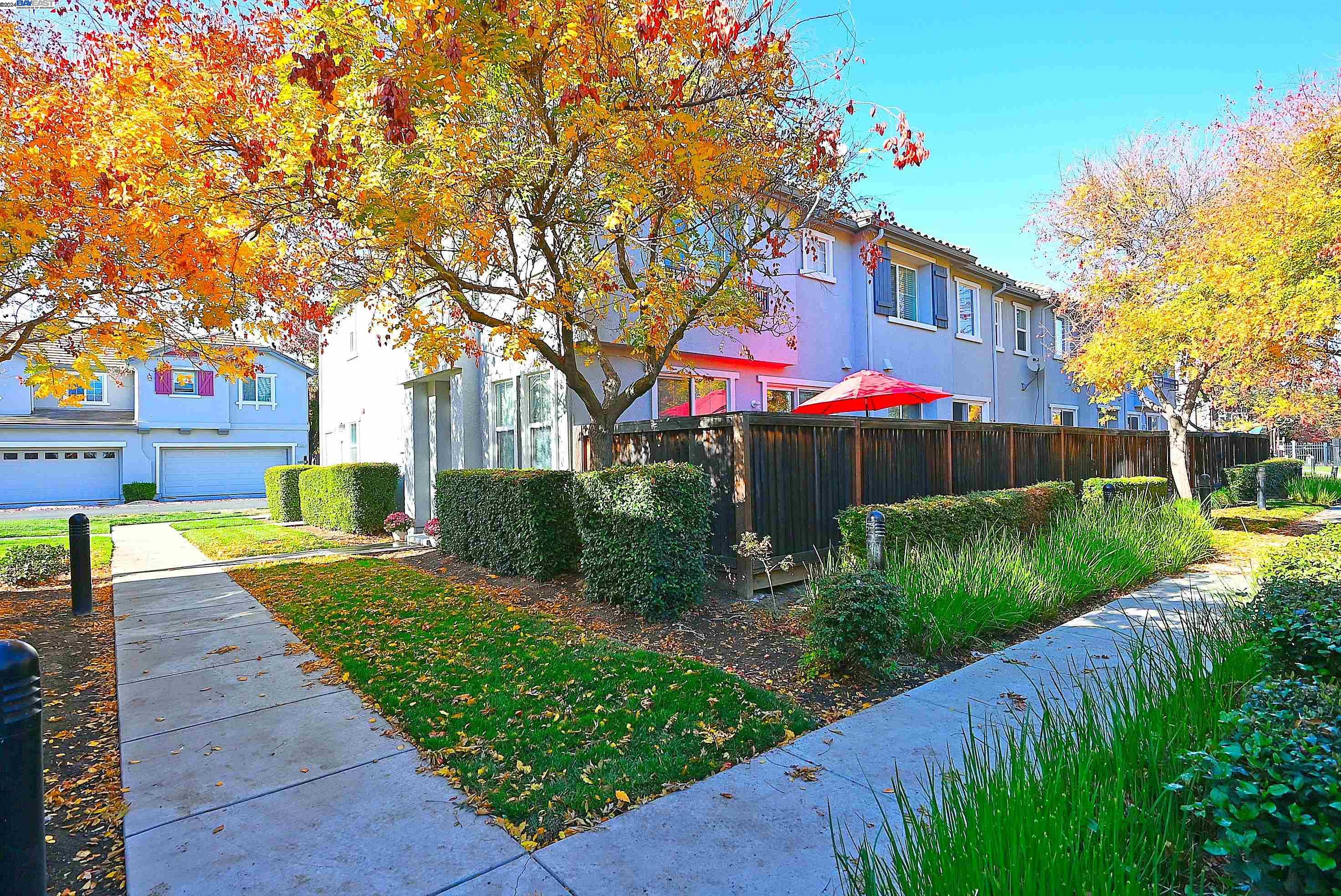 Detail Gallery Image 2 of 44 For 1350 Eisenhower Way, Brentwood,  CA 94513 - 3 Beds | 2/1 Baths