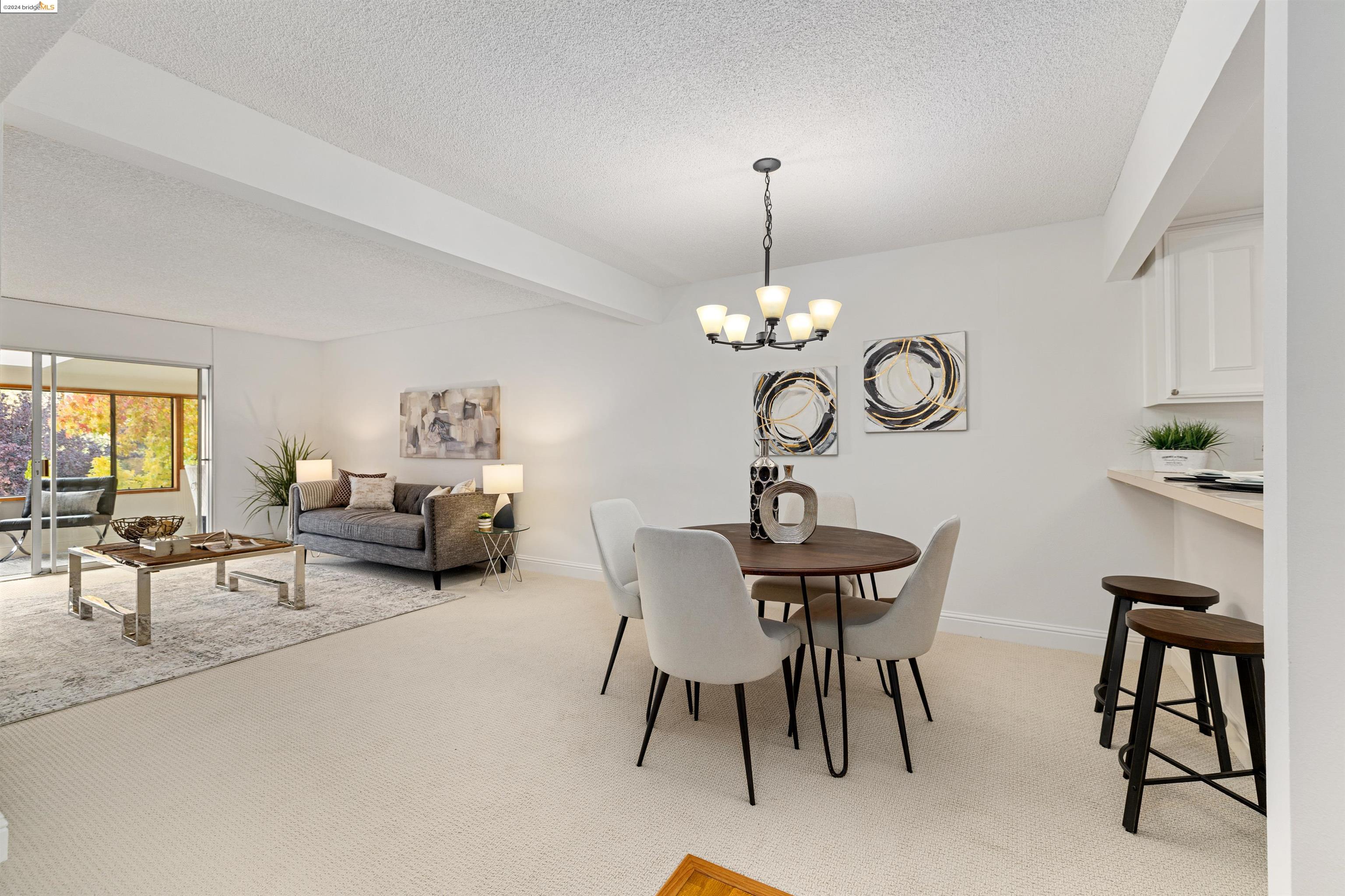 Photo #8: 41079357 Listing: Photo #8