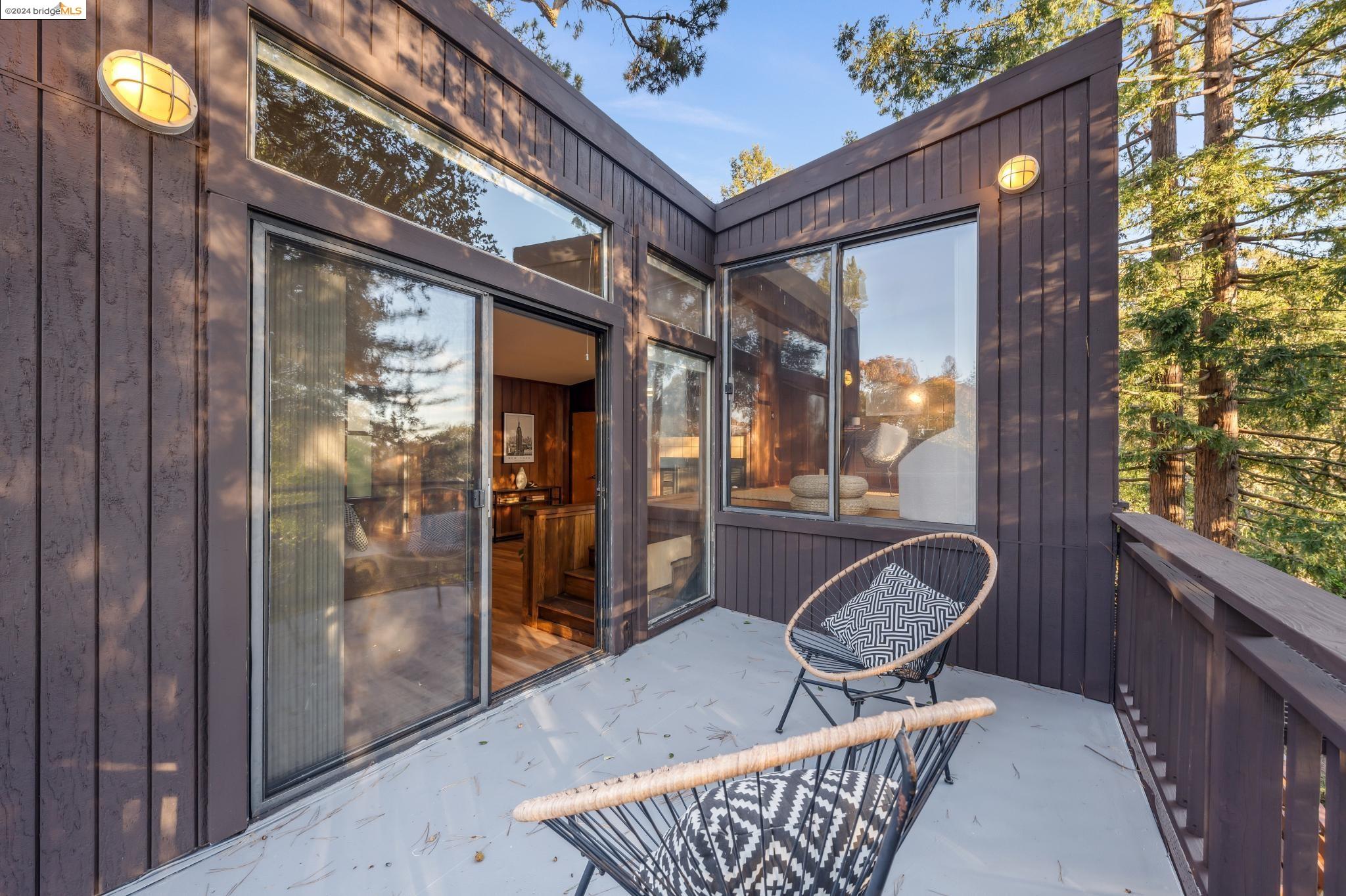 2153 Magellan Dr