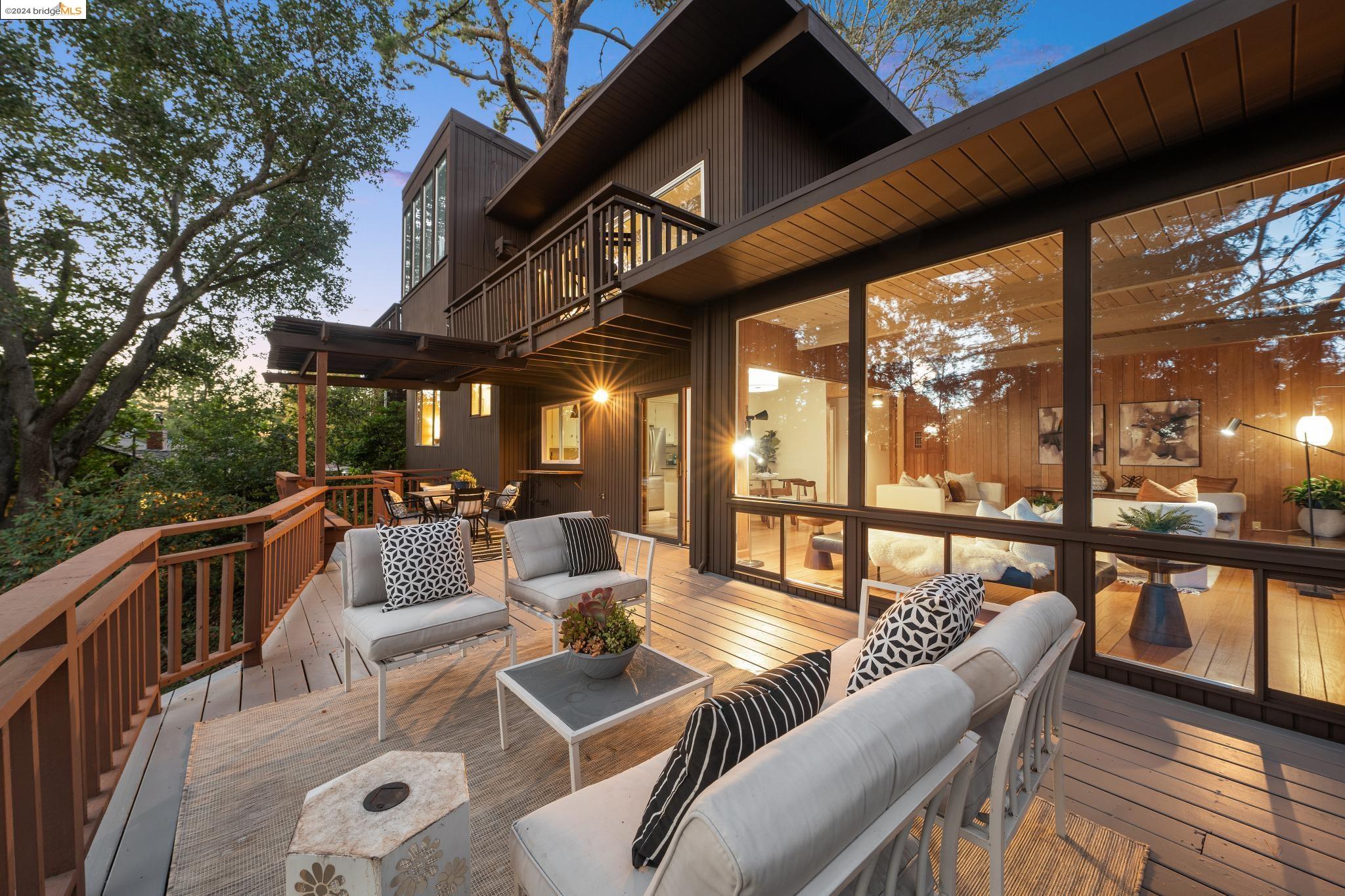 2153 Magellan Dr