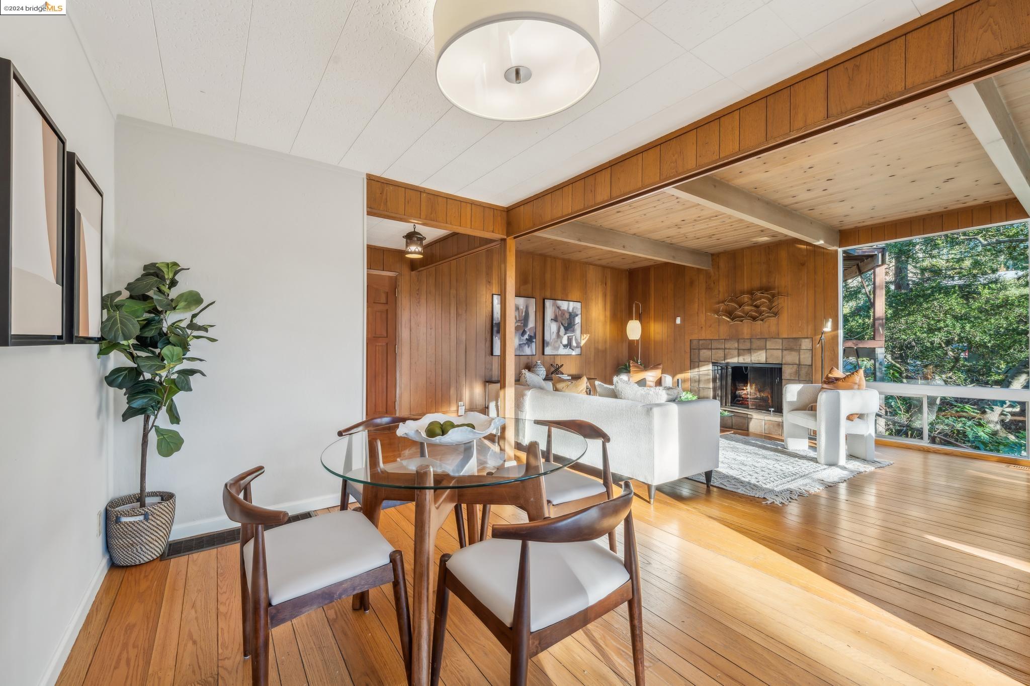 2153 Magellan Dr