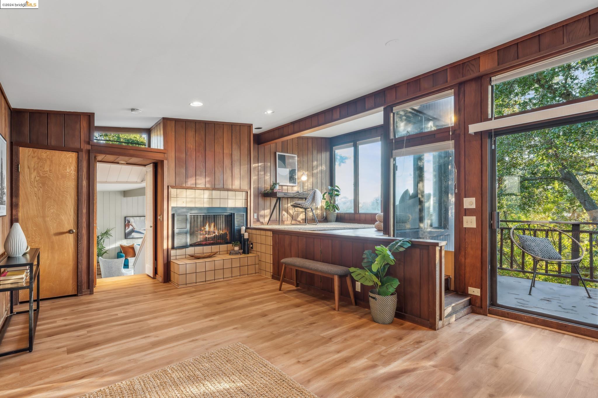 2153 Magellan Dr