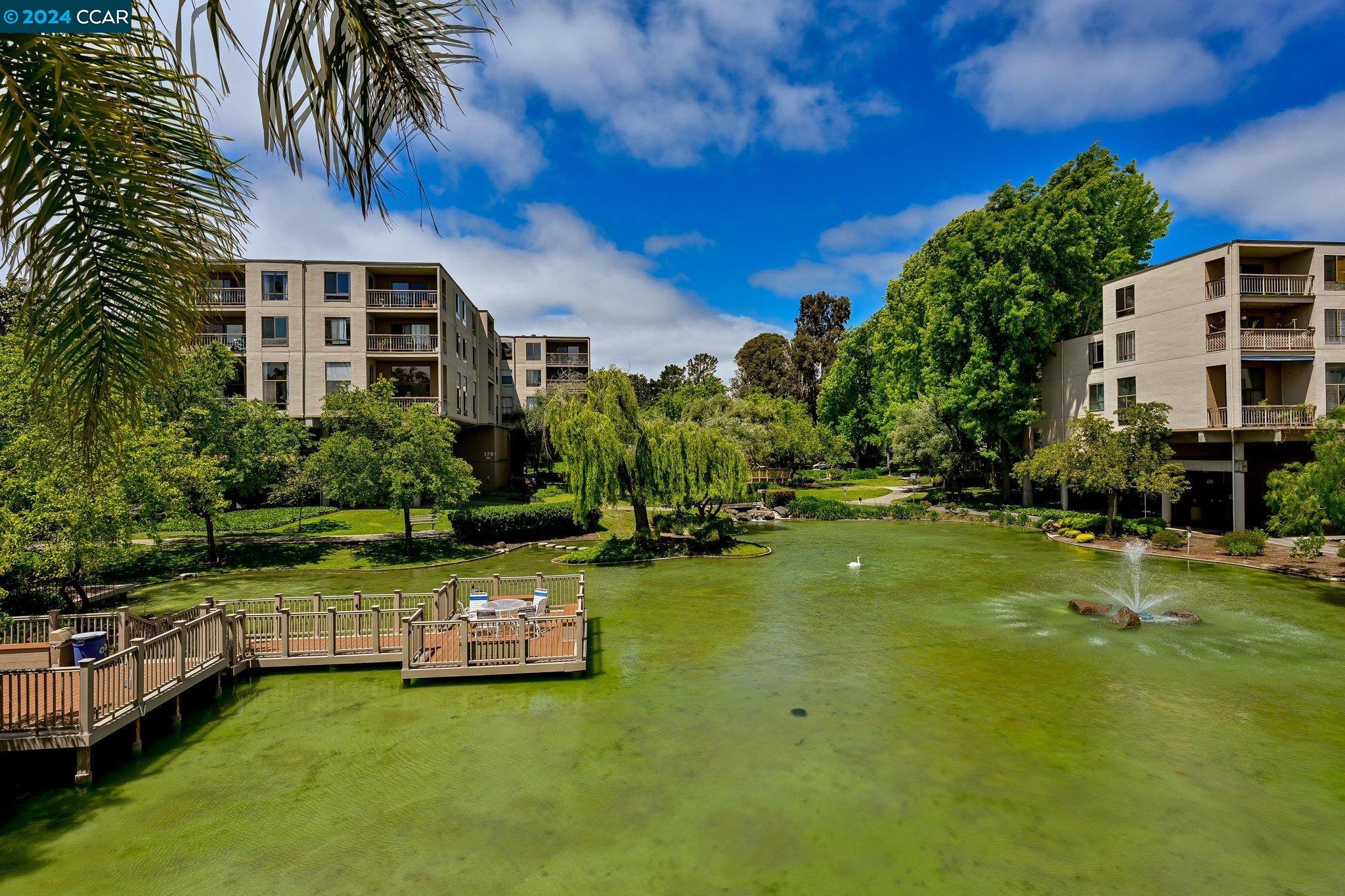 Detail Gallery Image 20 of 36 For 440 N Civic Drive #314,  Walnut Creek,  CA 94596 - 2 Beds | 2 Baths