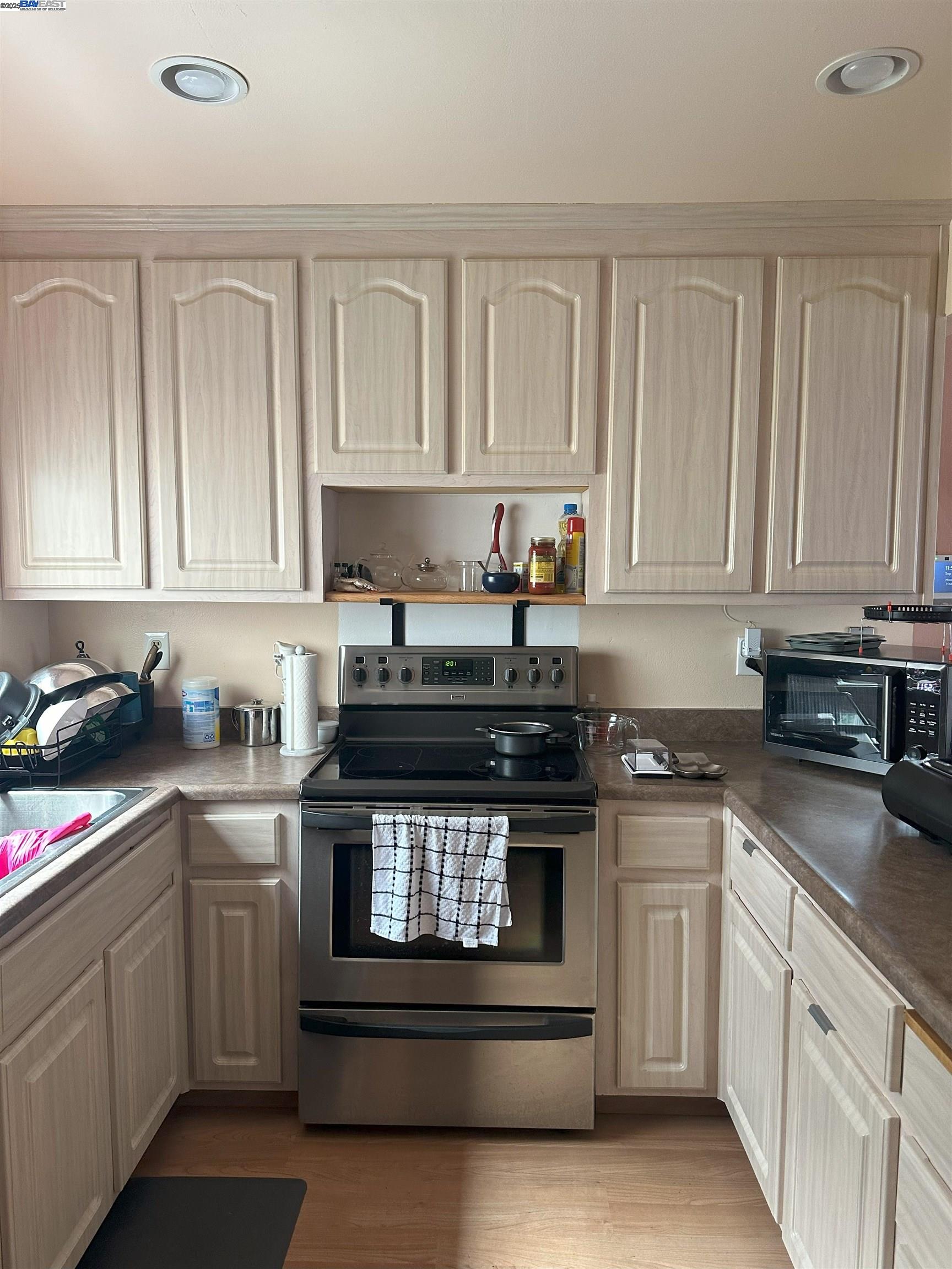 Photo #2: 41079563 Listing 