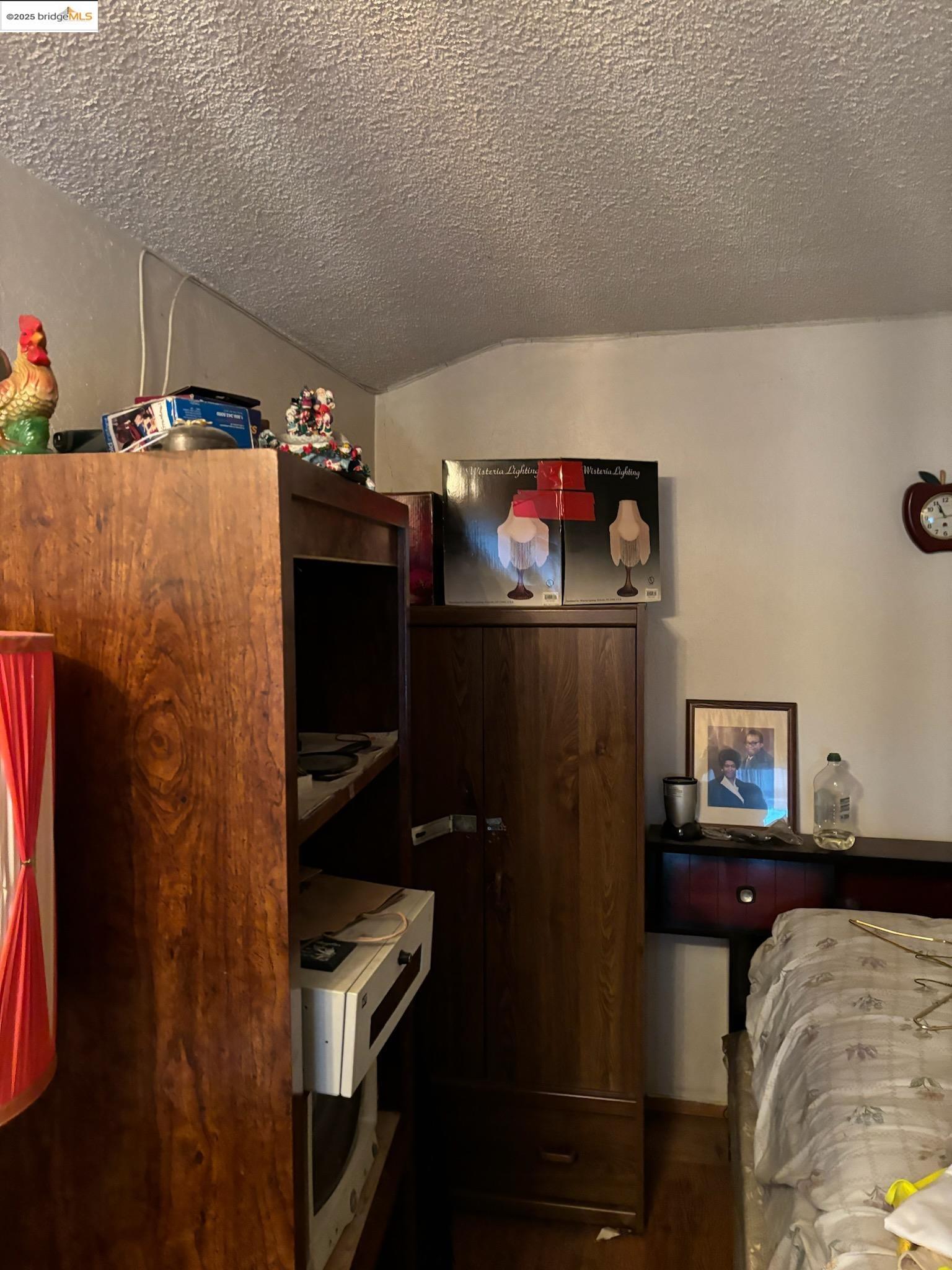 138 Eldridge Avenue, Oakland, California 94603, 3 Bedrooms Bedrooms, 6 Rooms Rooms,1 BathroomBathrooms,Residential,For Sale,138 Eldridge Avenue,41079615