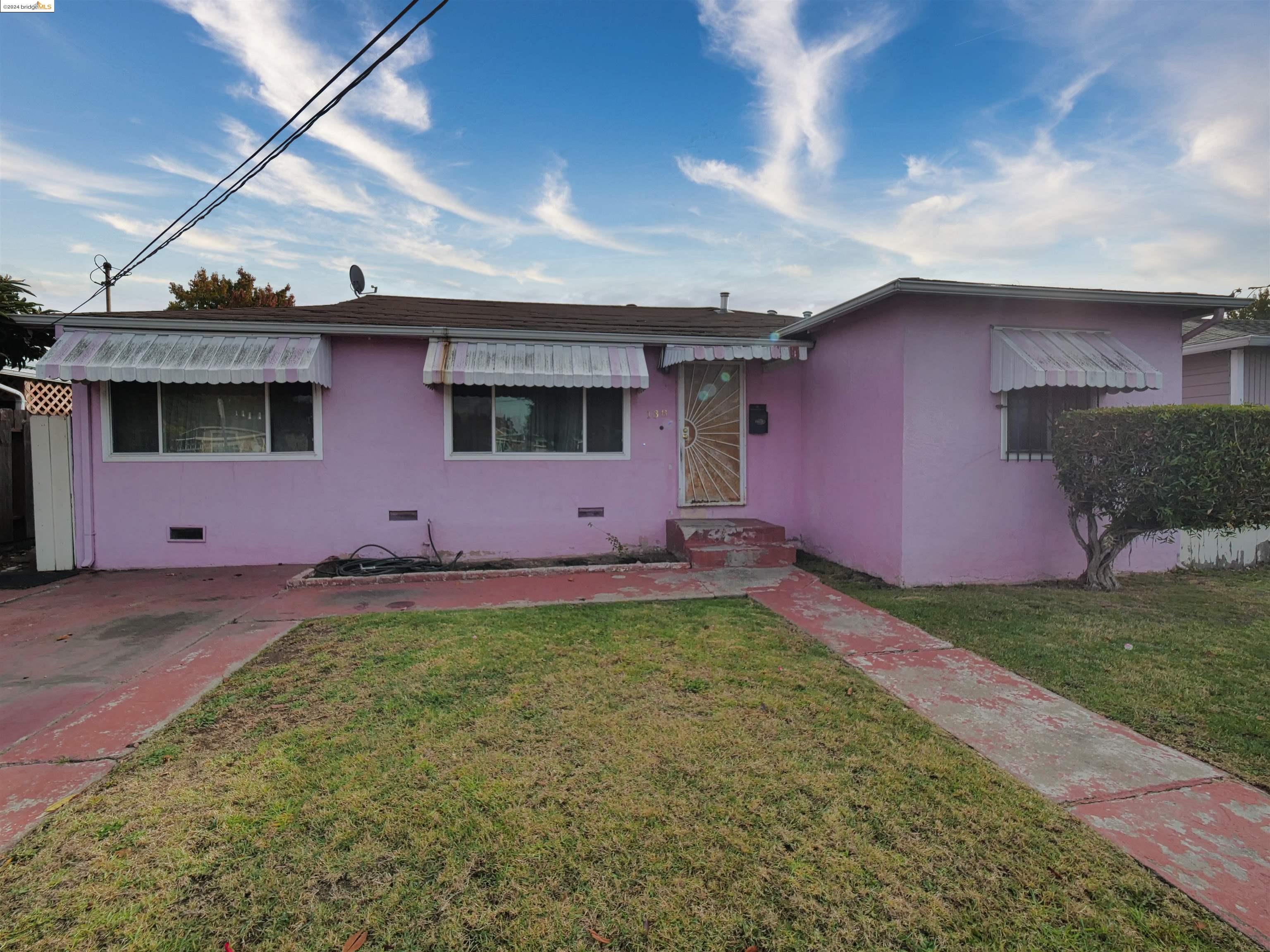 138 Eldridge Avenue, Oakland, California 94603, 3 Bedrooms Bedrooms, 6 Rooms Rooms,1 BathroomBathrooms,Residential,For Sale,138 Eldridge Avenue,41079615