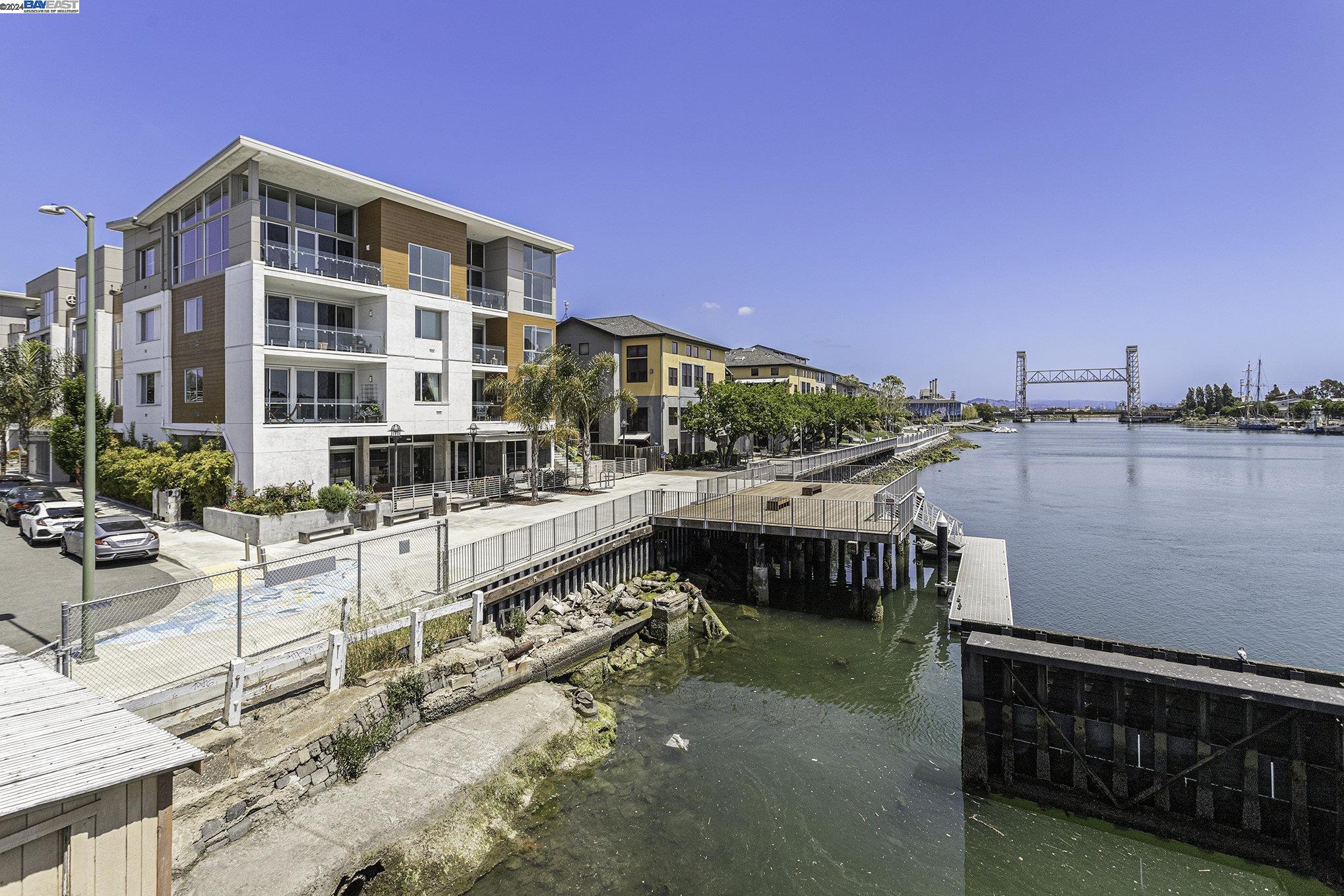 Photo #2: 41079619 Listing 