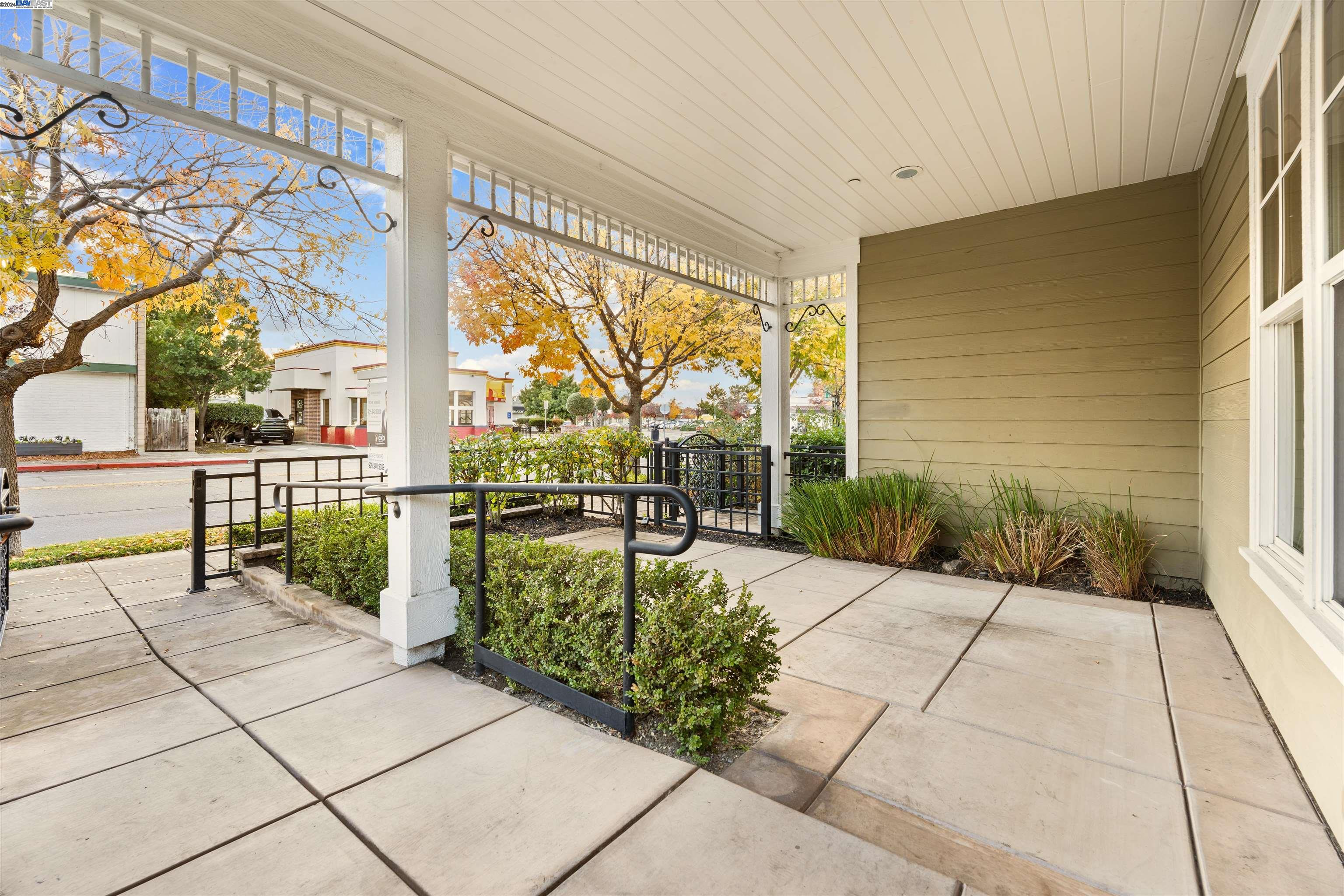Photo #2: 41079637 Listing 
