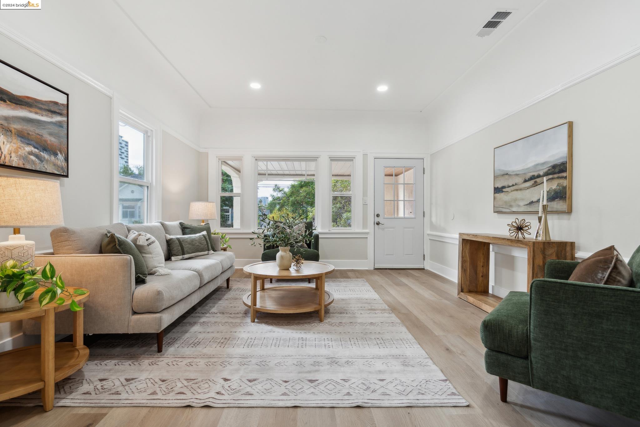 Detail Gallery Image 1 of 1 For 146 N 7th St, San Jose,  CA 95112 - 3 Beds | 2 Baths