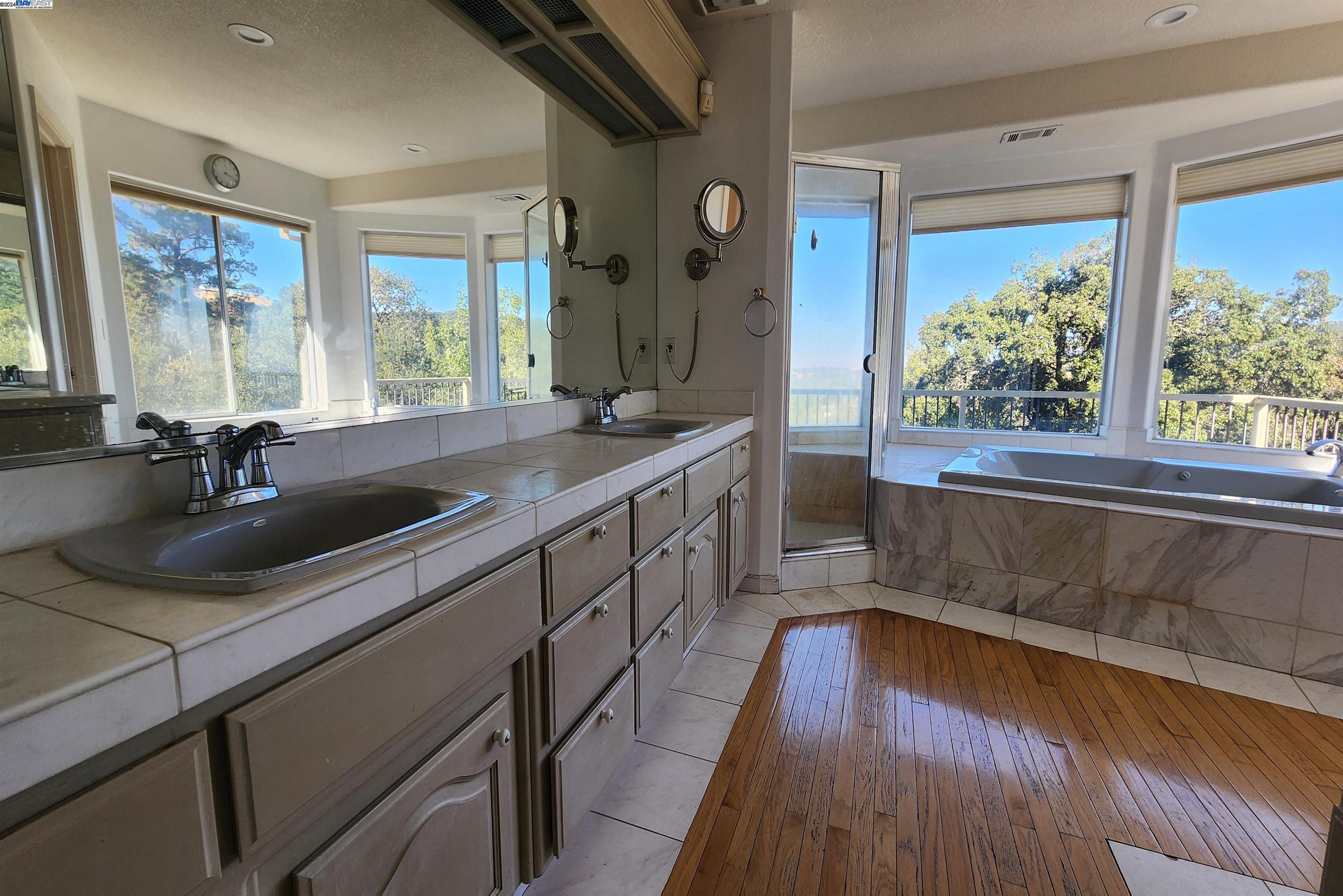 Detail Gallery Image 23 of 60 For 245 Heacox Rd, Woodside,  CA 94062 - 5 Beds | 5 Baths
